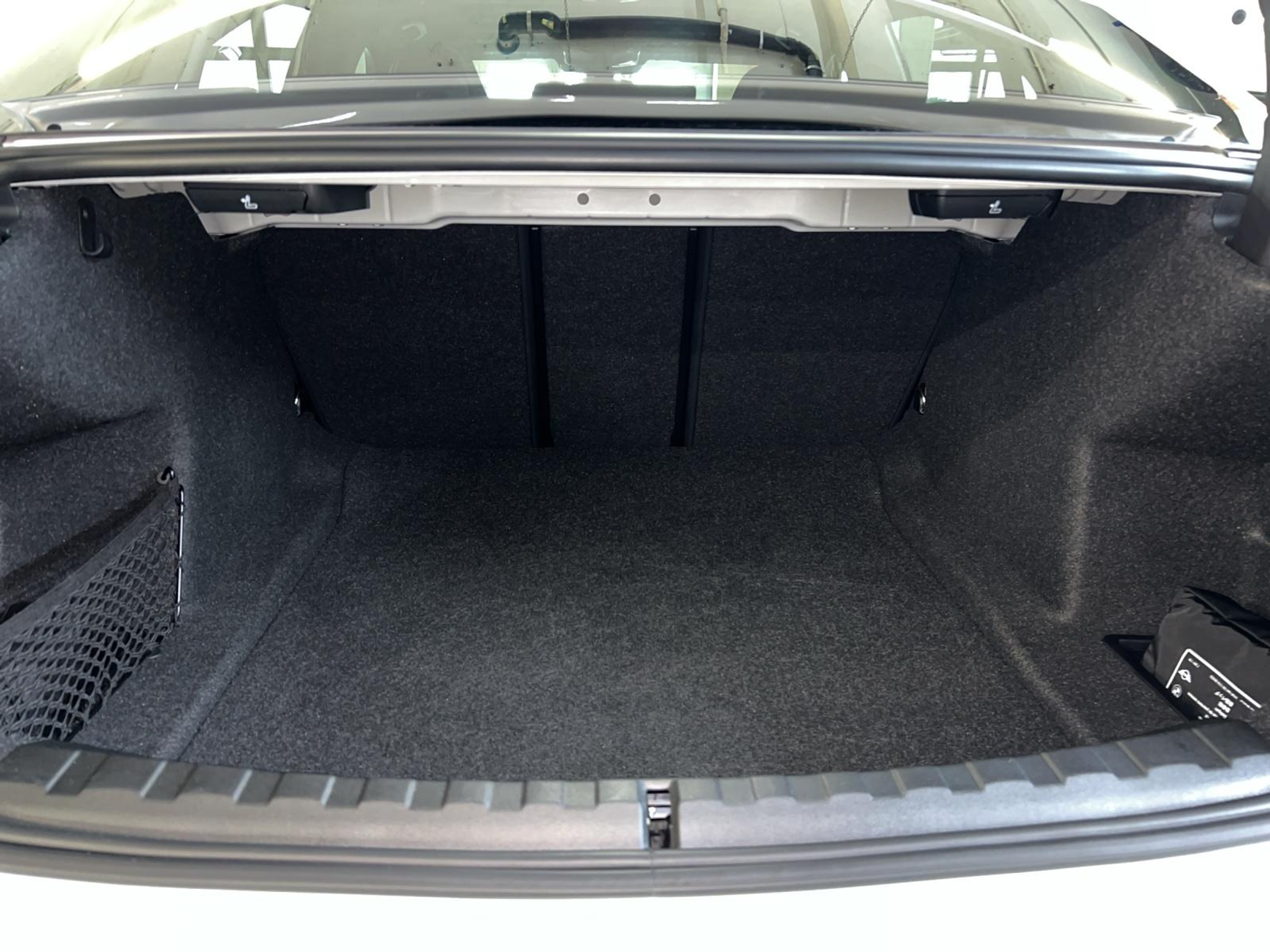 listing desktop thumbnail image 14