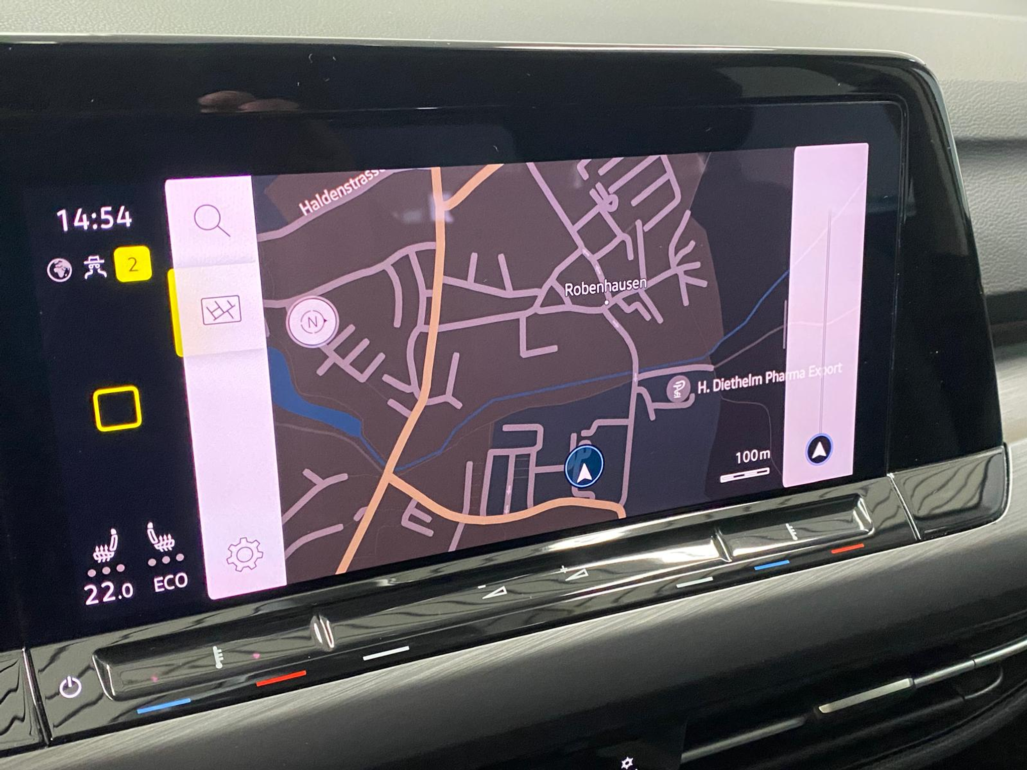 listing desktop thumbnail image 11