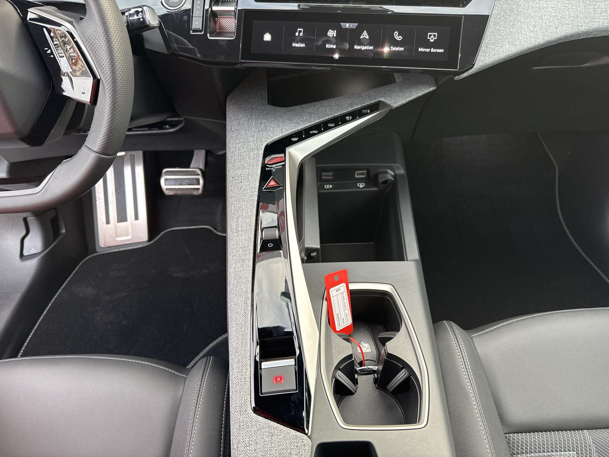 listing desktop thumbnail image 11