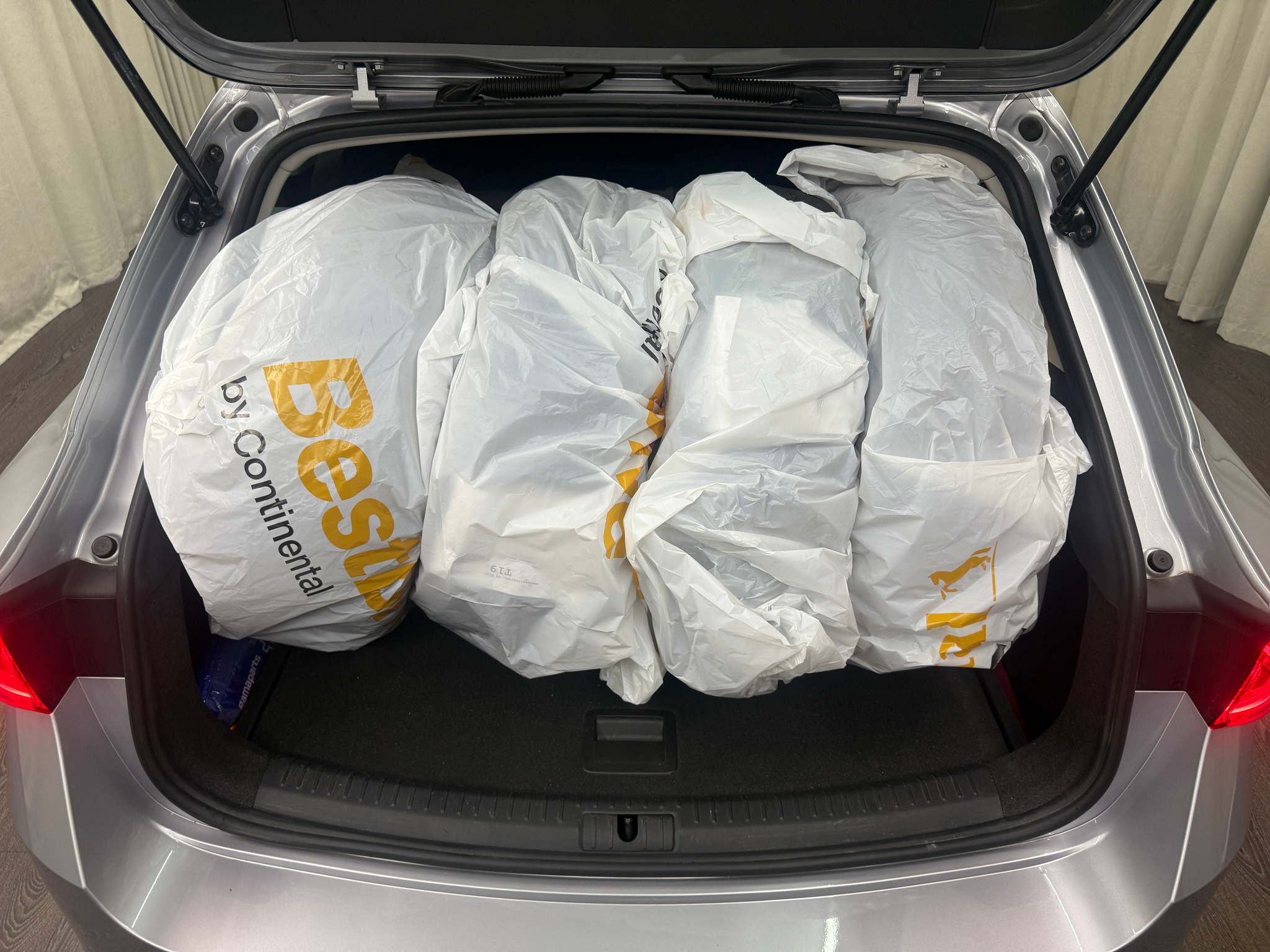 listing desktop thumbnail image 15