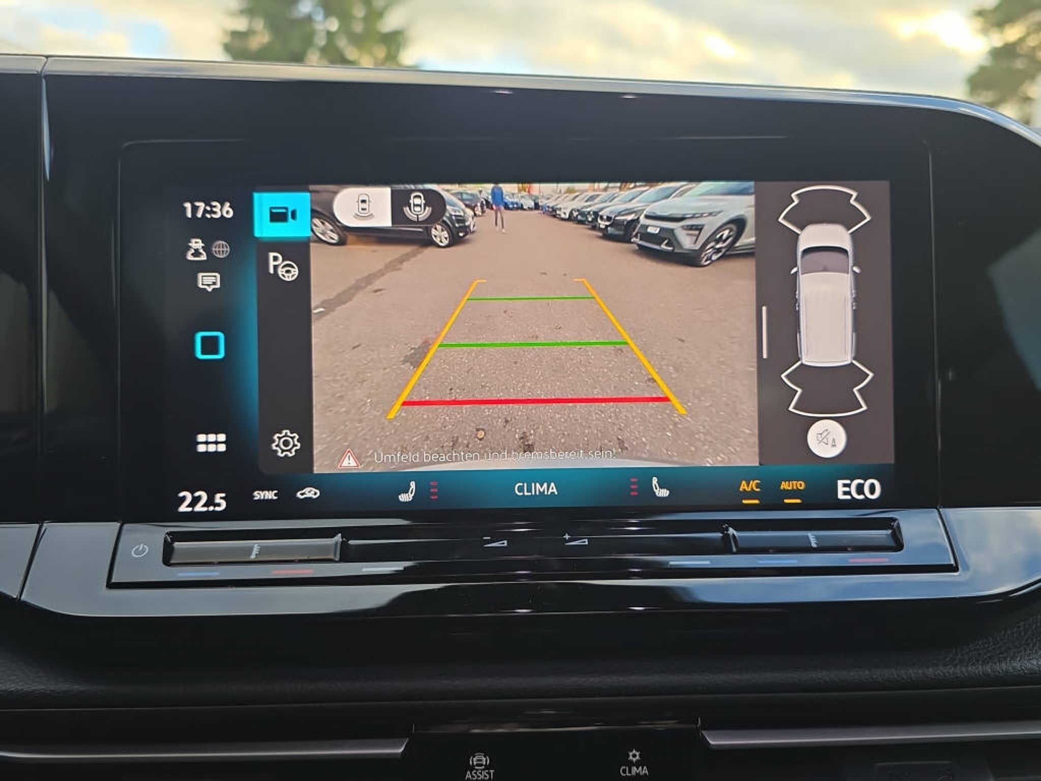 listing desktop thumbnail image 21