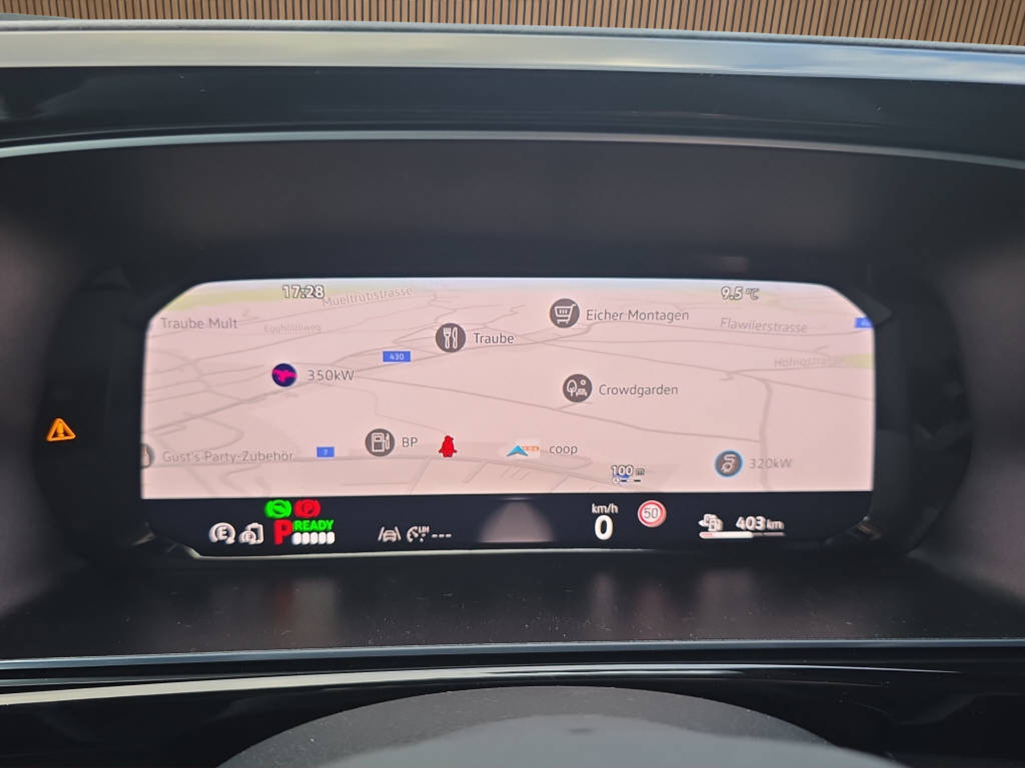 listing desktop thumbnail image 11