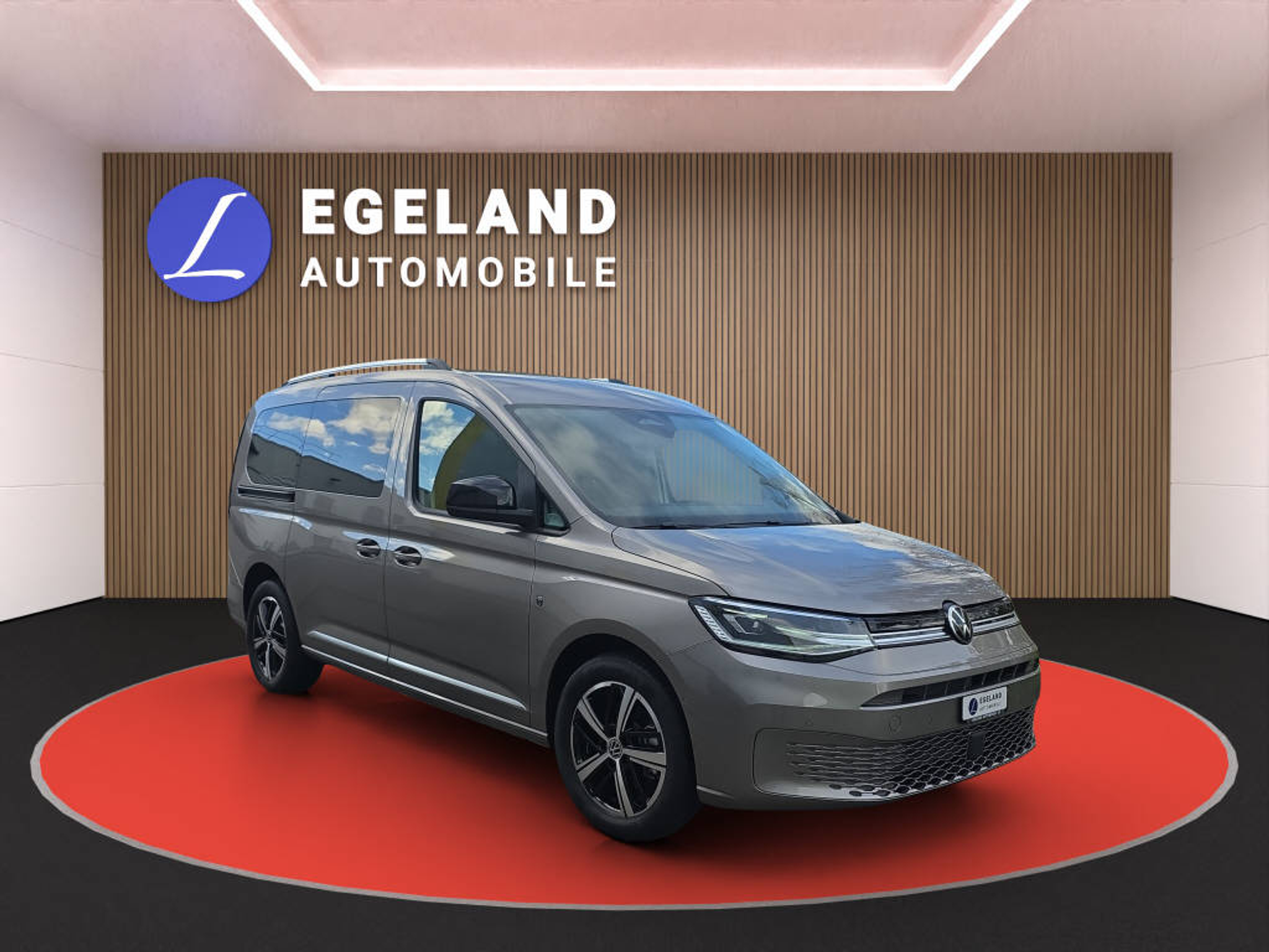 listing desktop thumbnail image 1