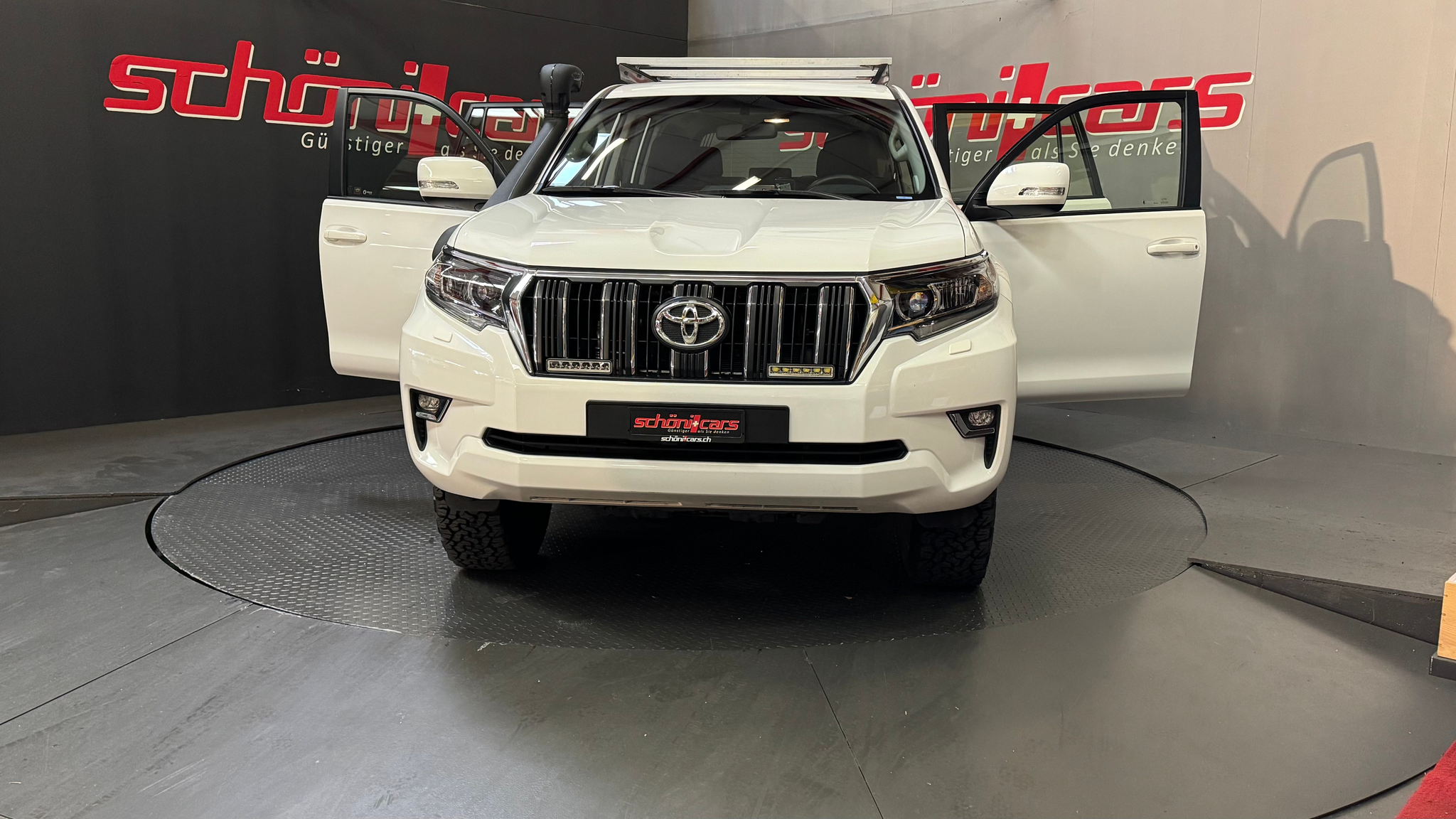 listing desktop thumbnail image 9