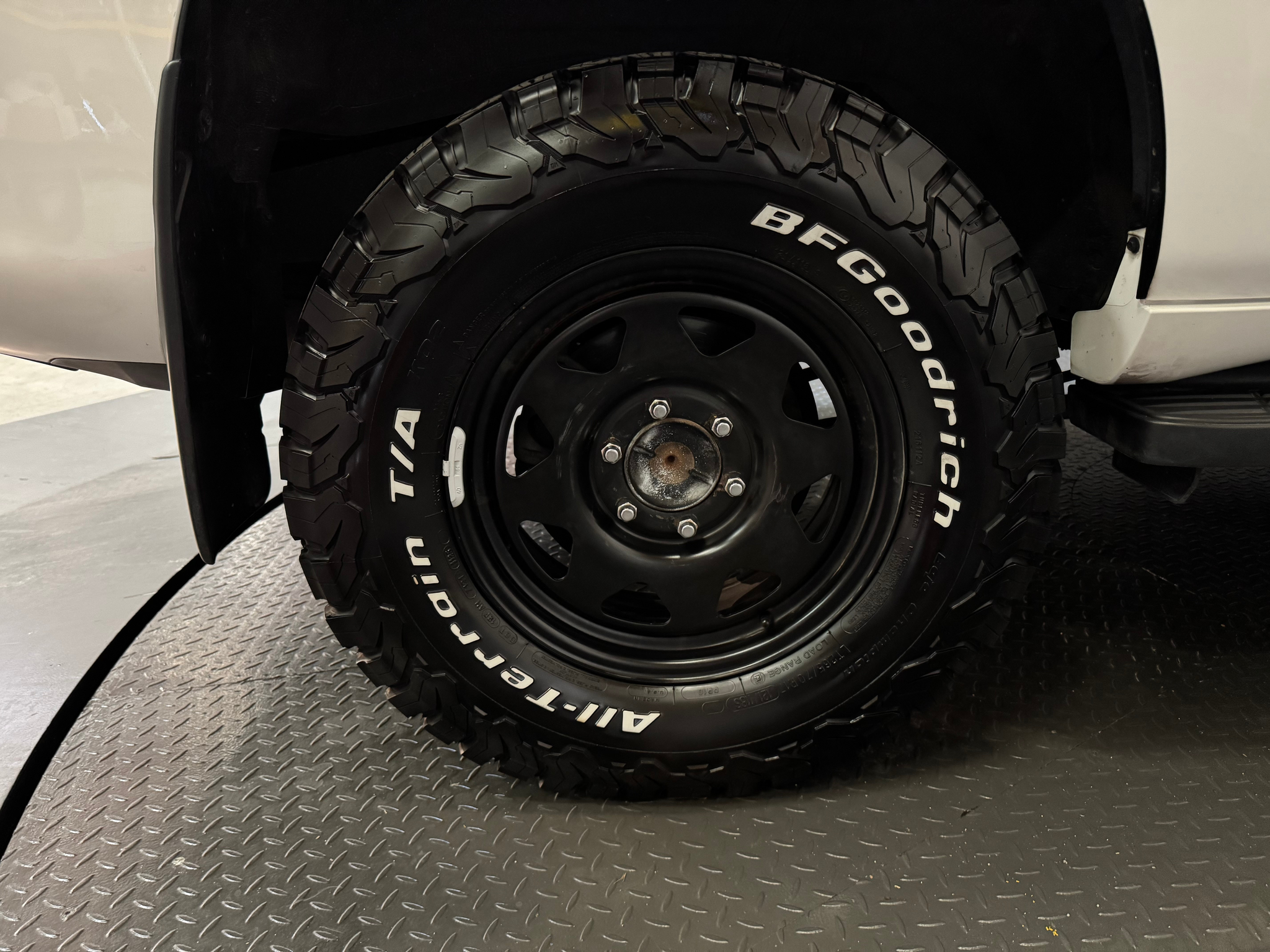 listing desktop thumbnail image 10