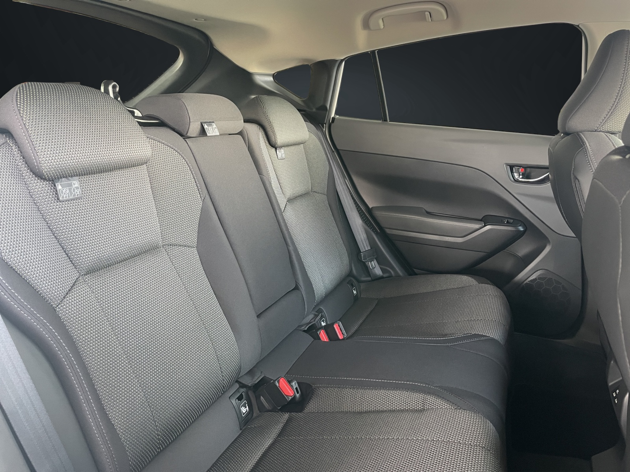 listing desktop thumbnail image 12