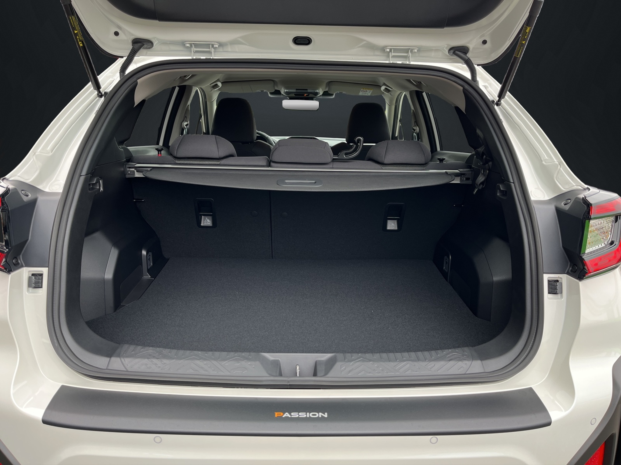 listing desktop thumbnail image 13