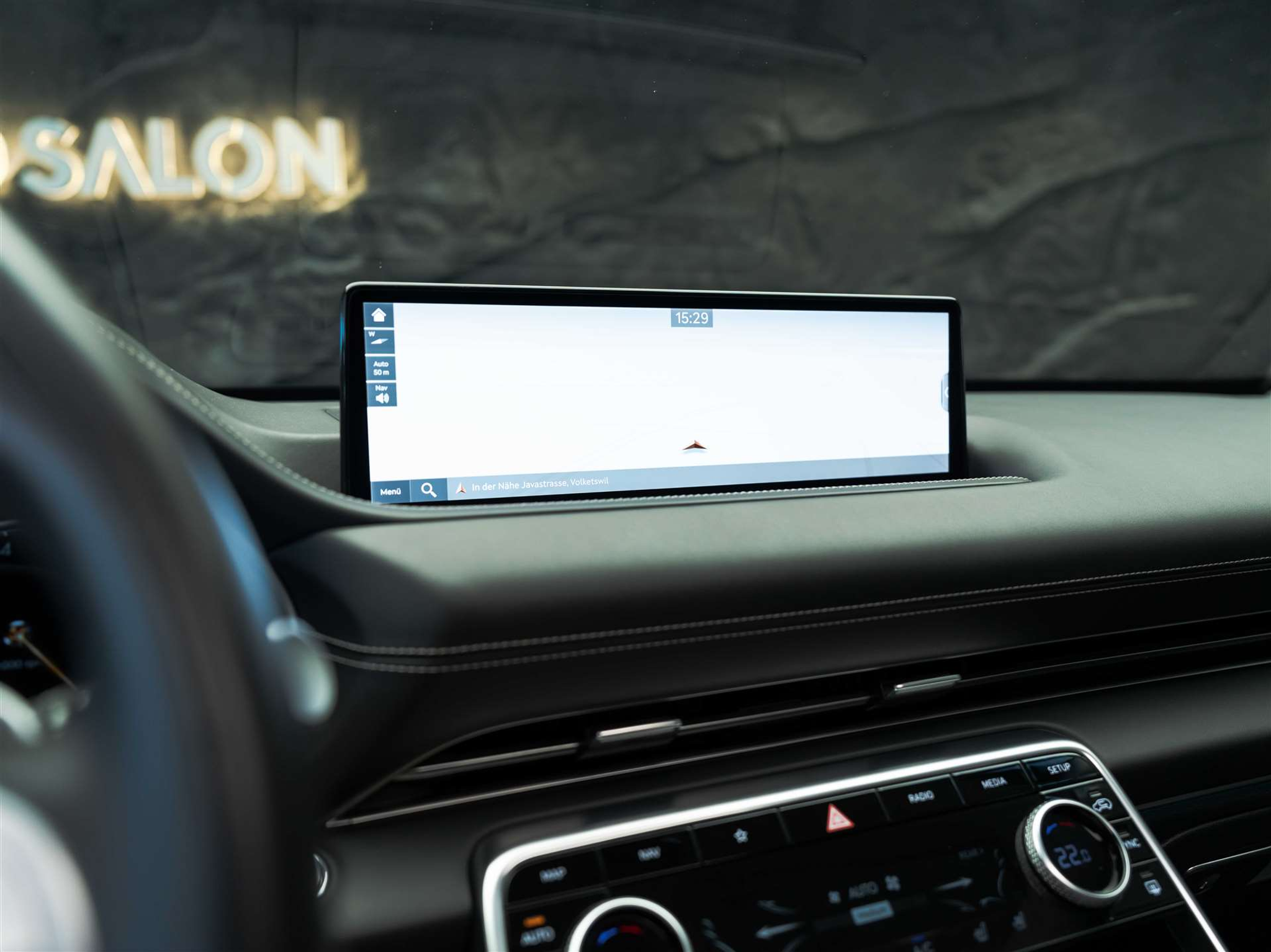 listing desktop thumbnail image 45