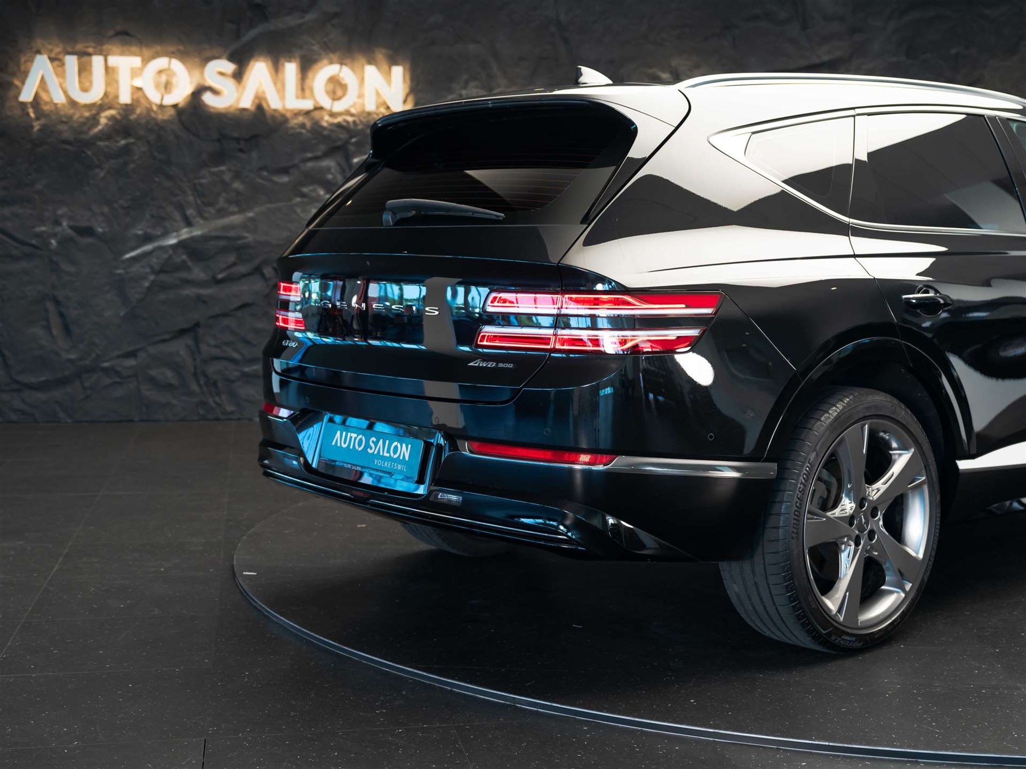 listing desktop thumbnail image 22