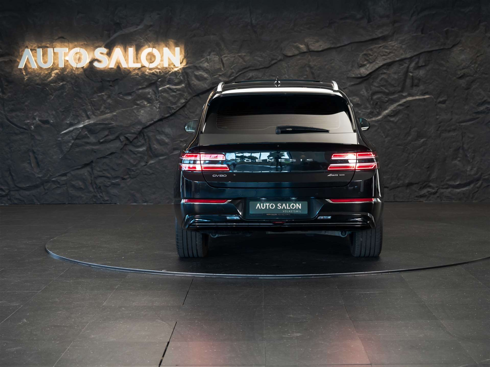 listing desktop thumbnail image 3