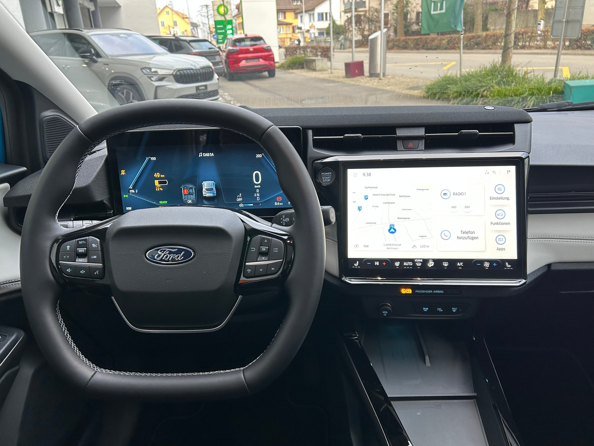 listing desktop thumbnail image 9