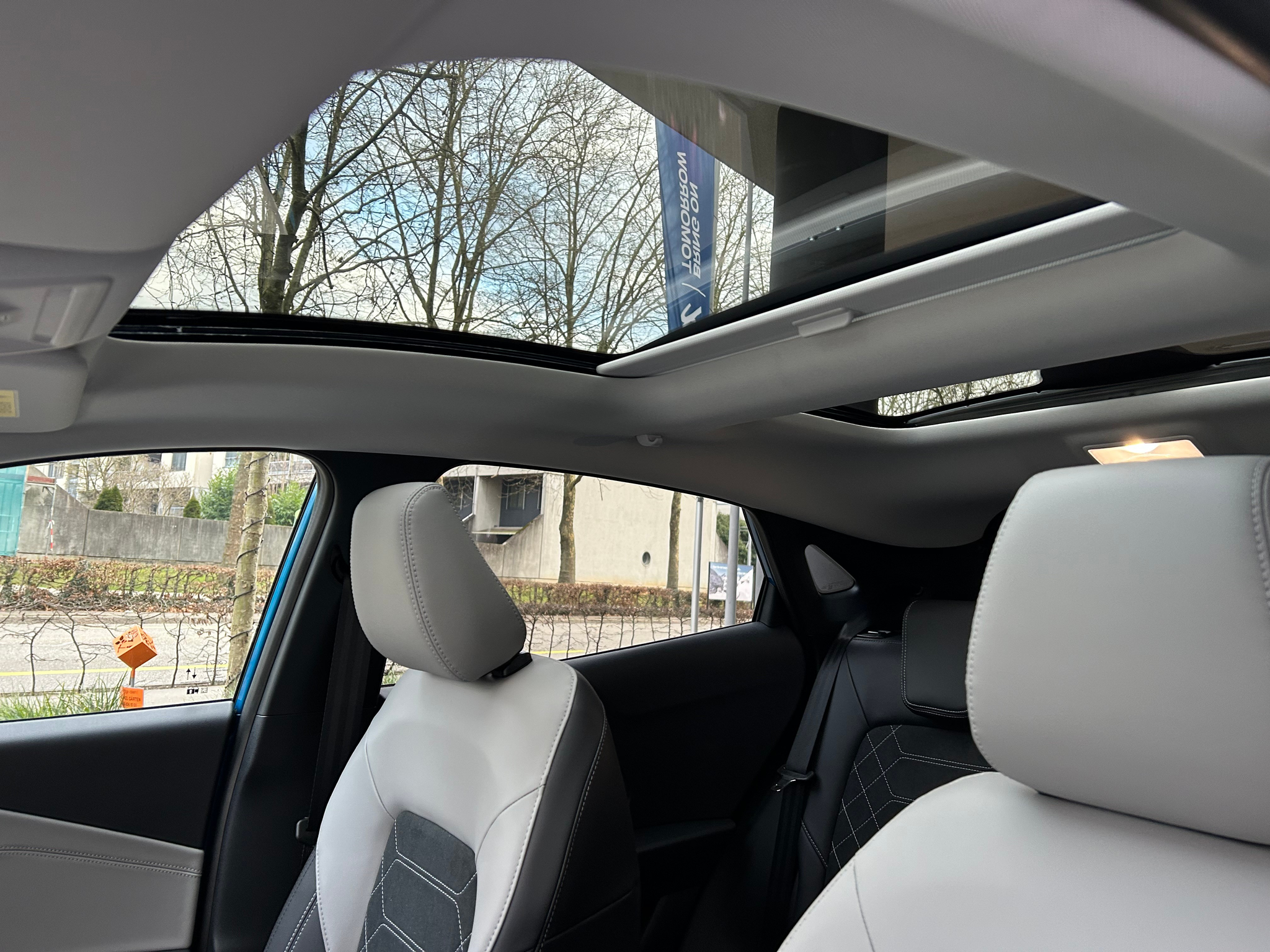 listing desktop thumbnail image 13