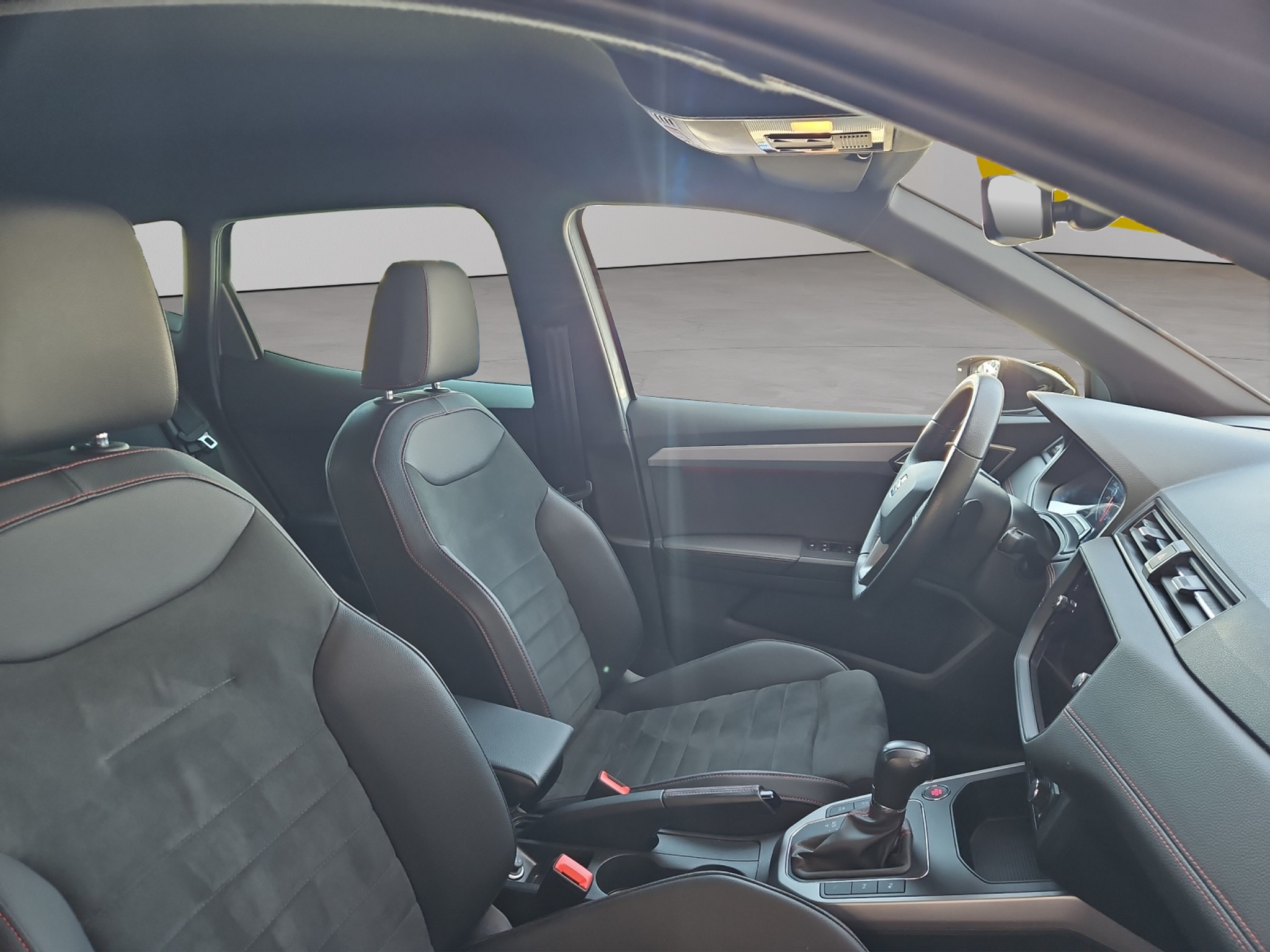 listing desktop thumbnail image 10