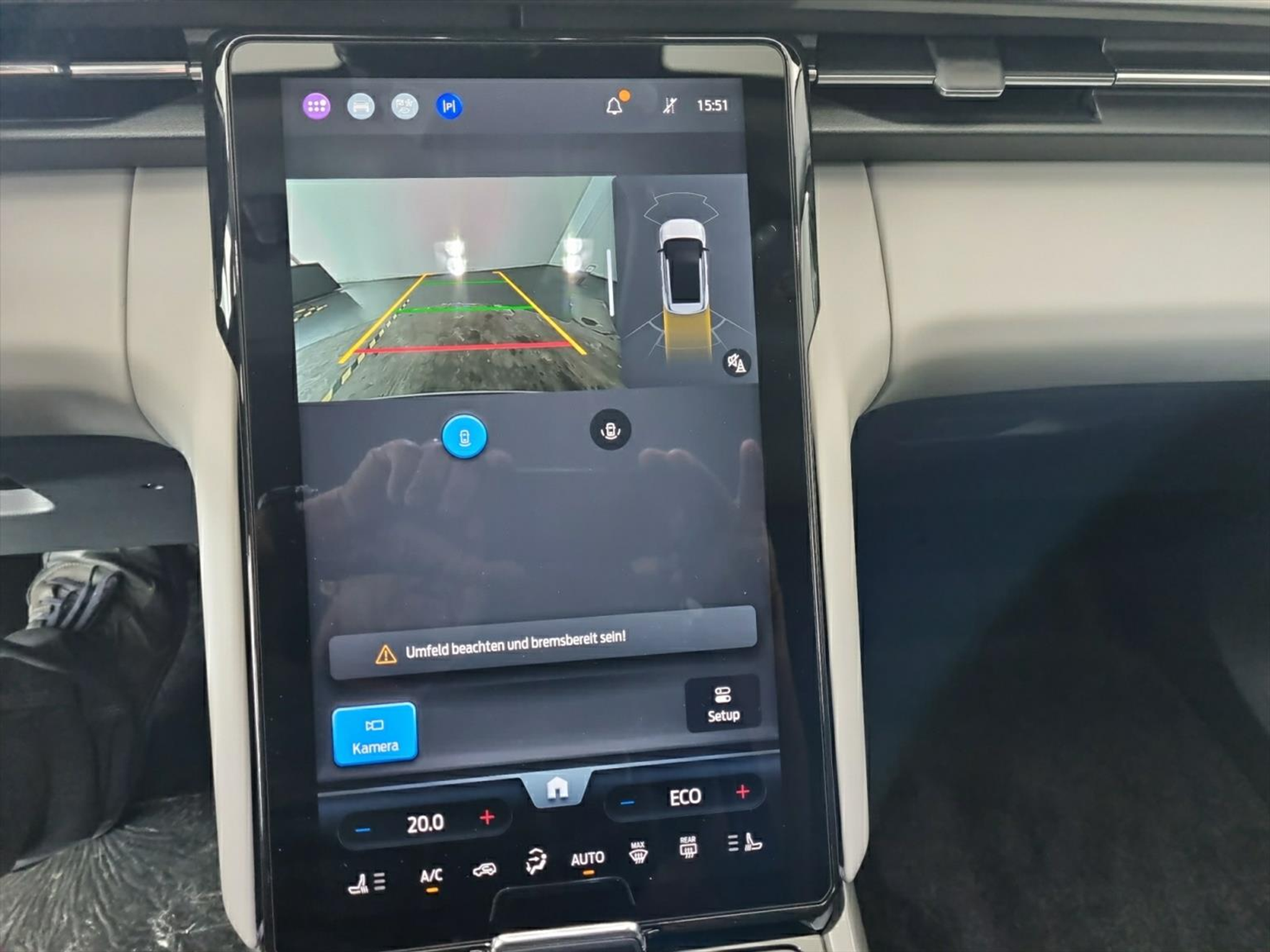 listing desktop thumbnail image 11