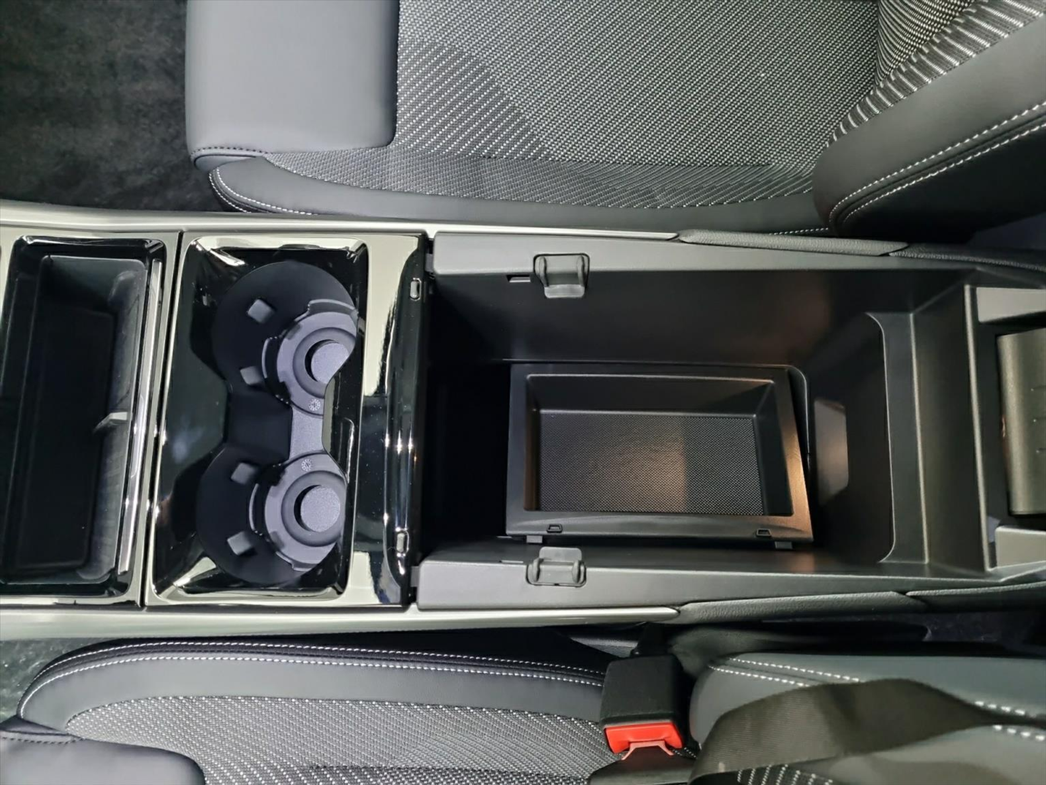 listing desktop thumbnail image 10