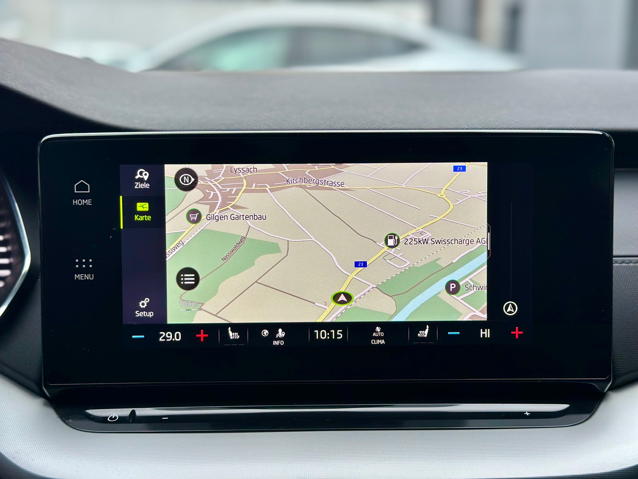 listing desktop thumbnail image 13