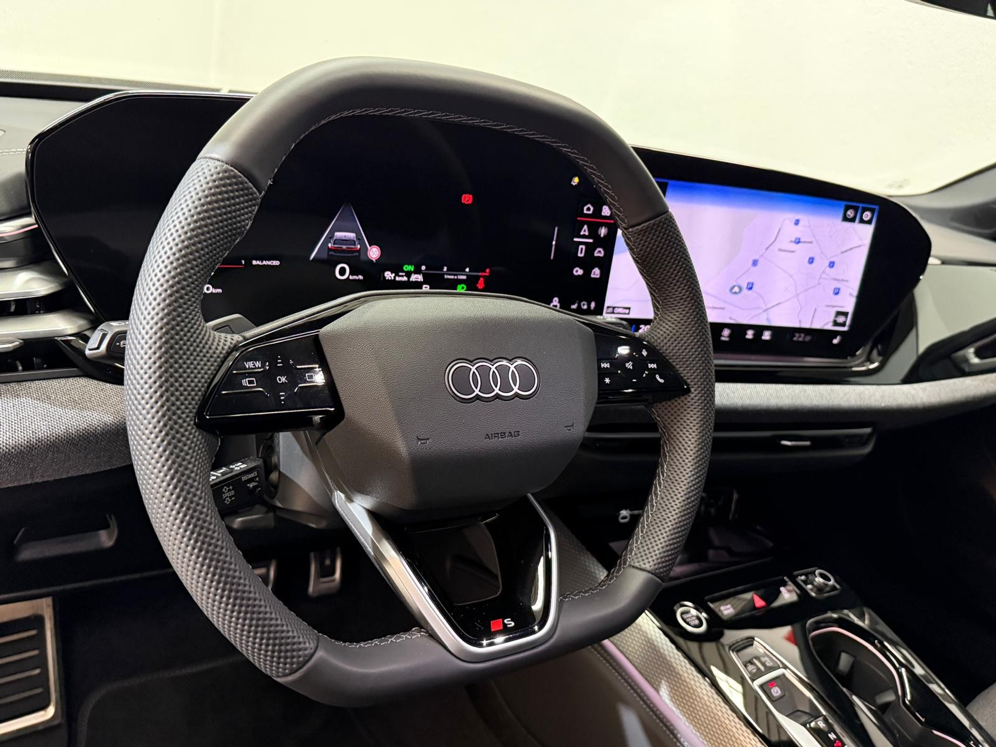 listing desktop thumbnail image 7