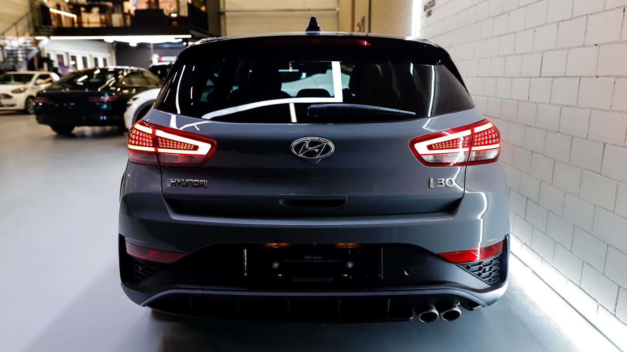 listing desktop thumbnail image 5