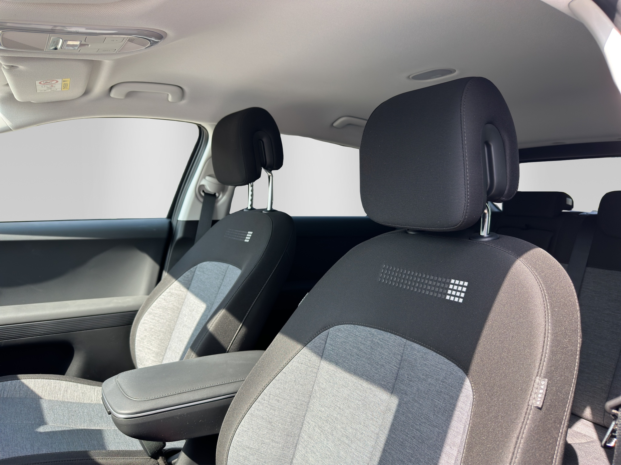 listing desktop thumbnail image 12