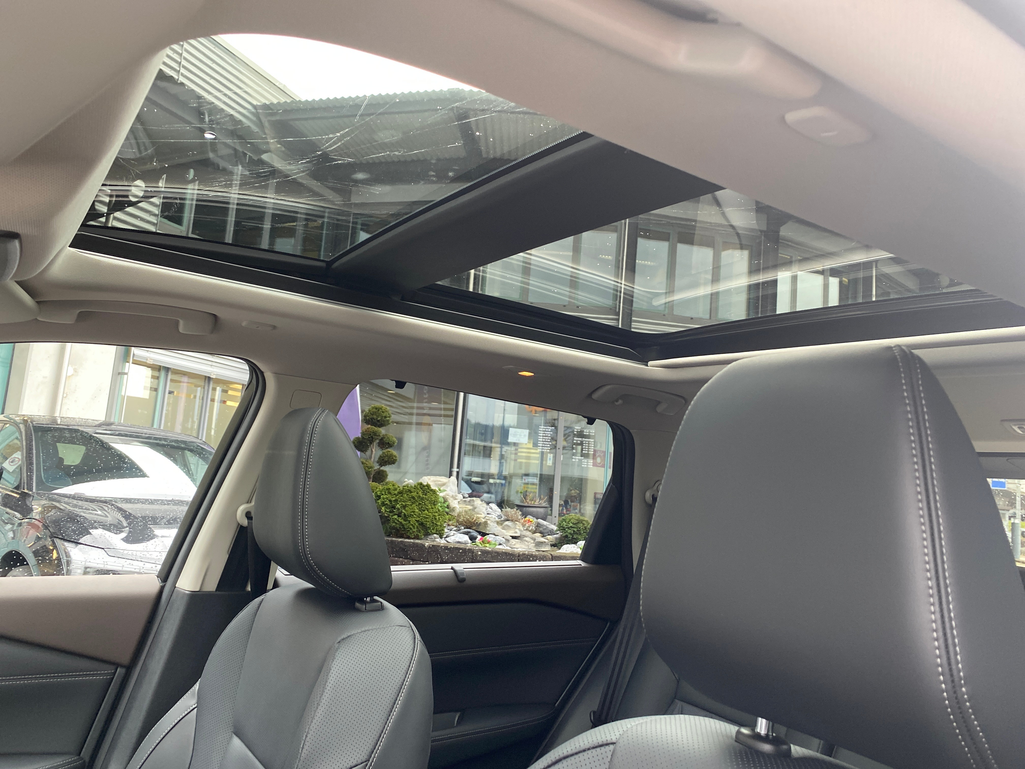 listing desktop thumbnail image 15