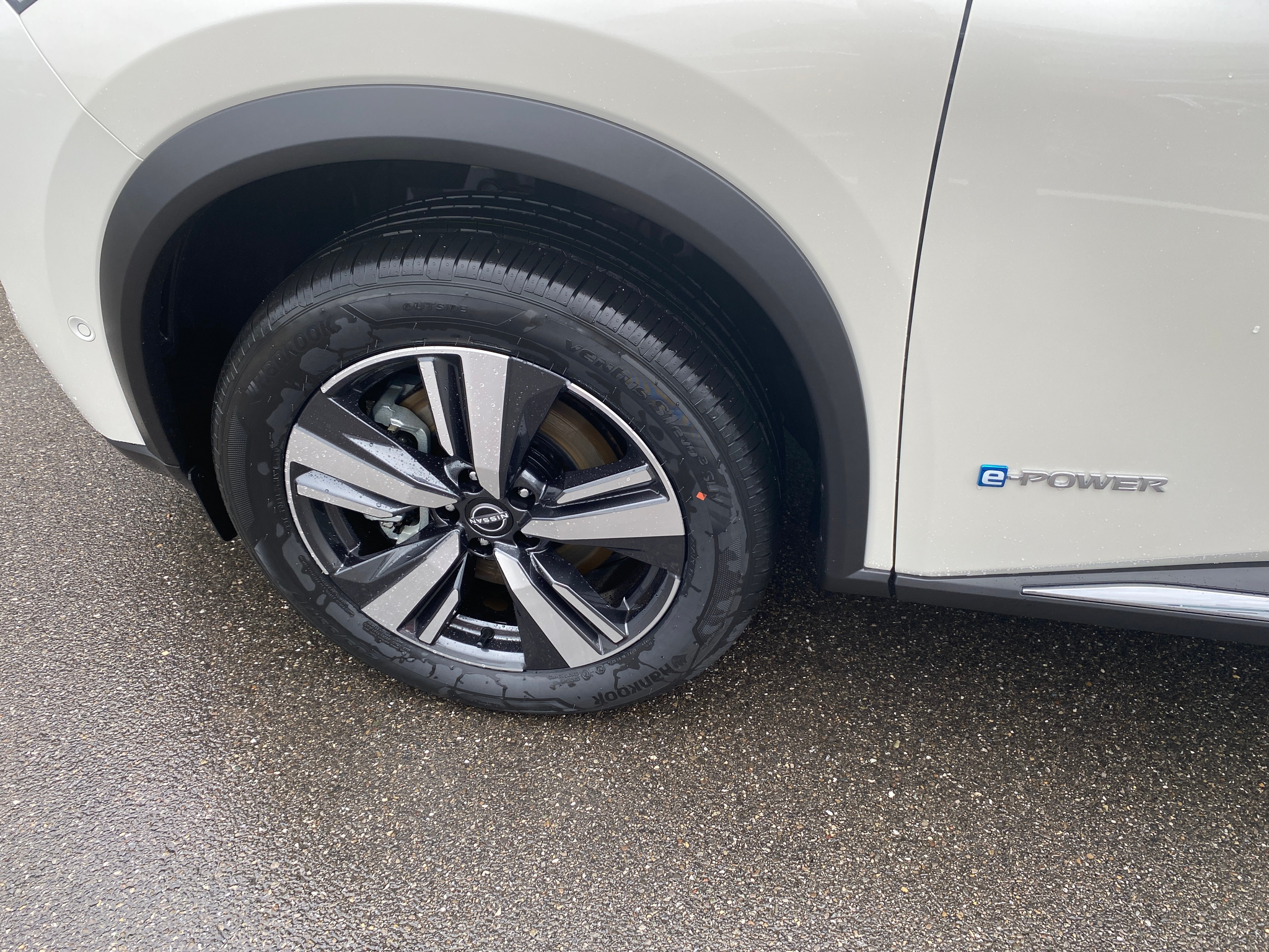 listing desktop thumbnail image 18