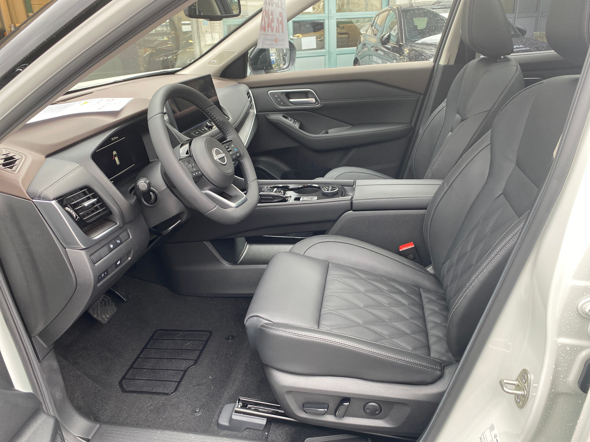 listing desktop thumbnail image 10