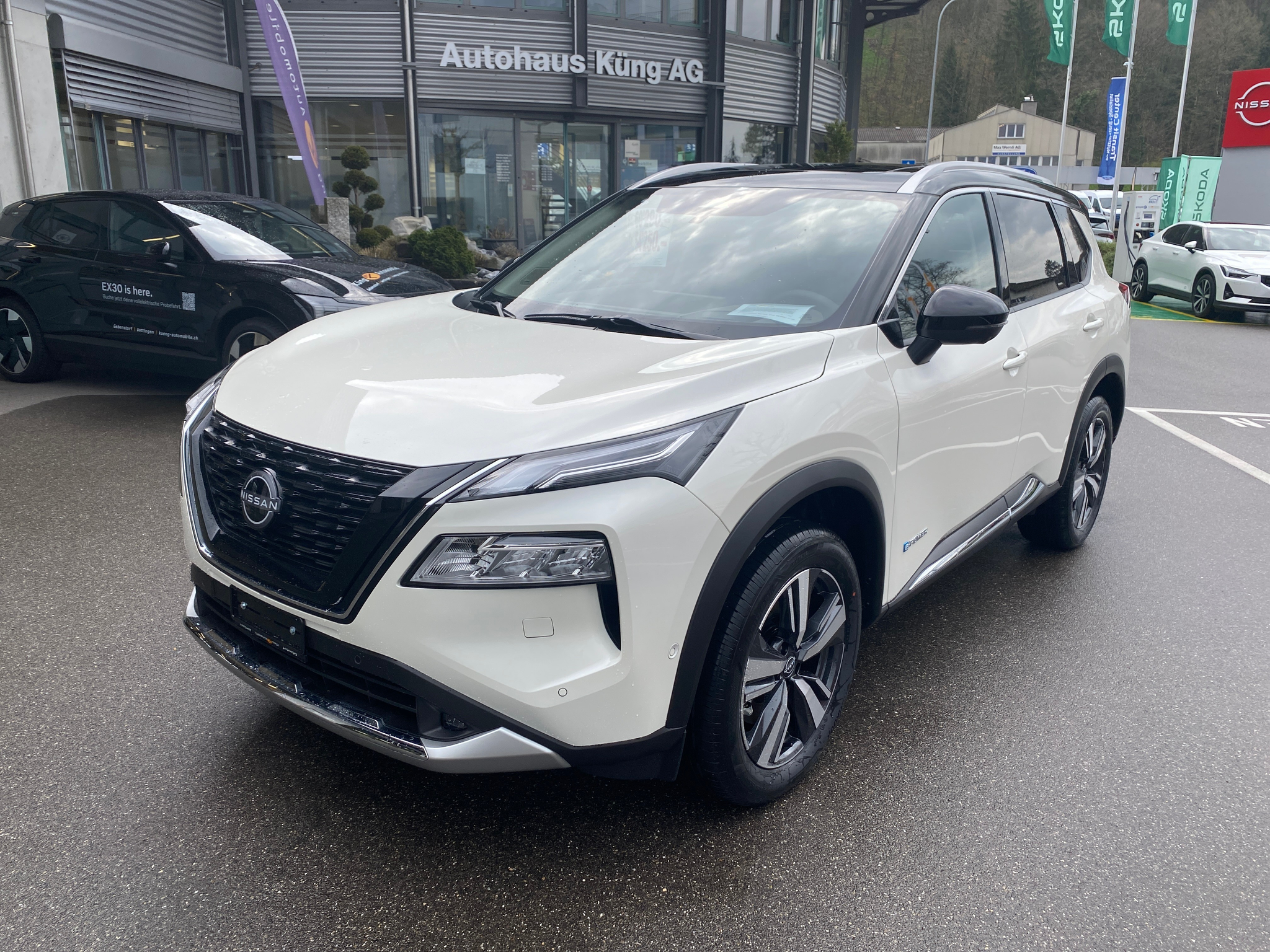 listing desktop thumbnail image 1