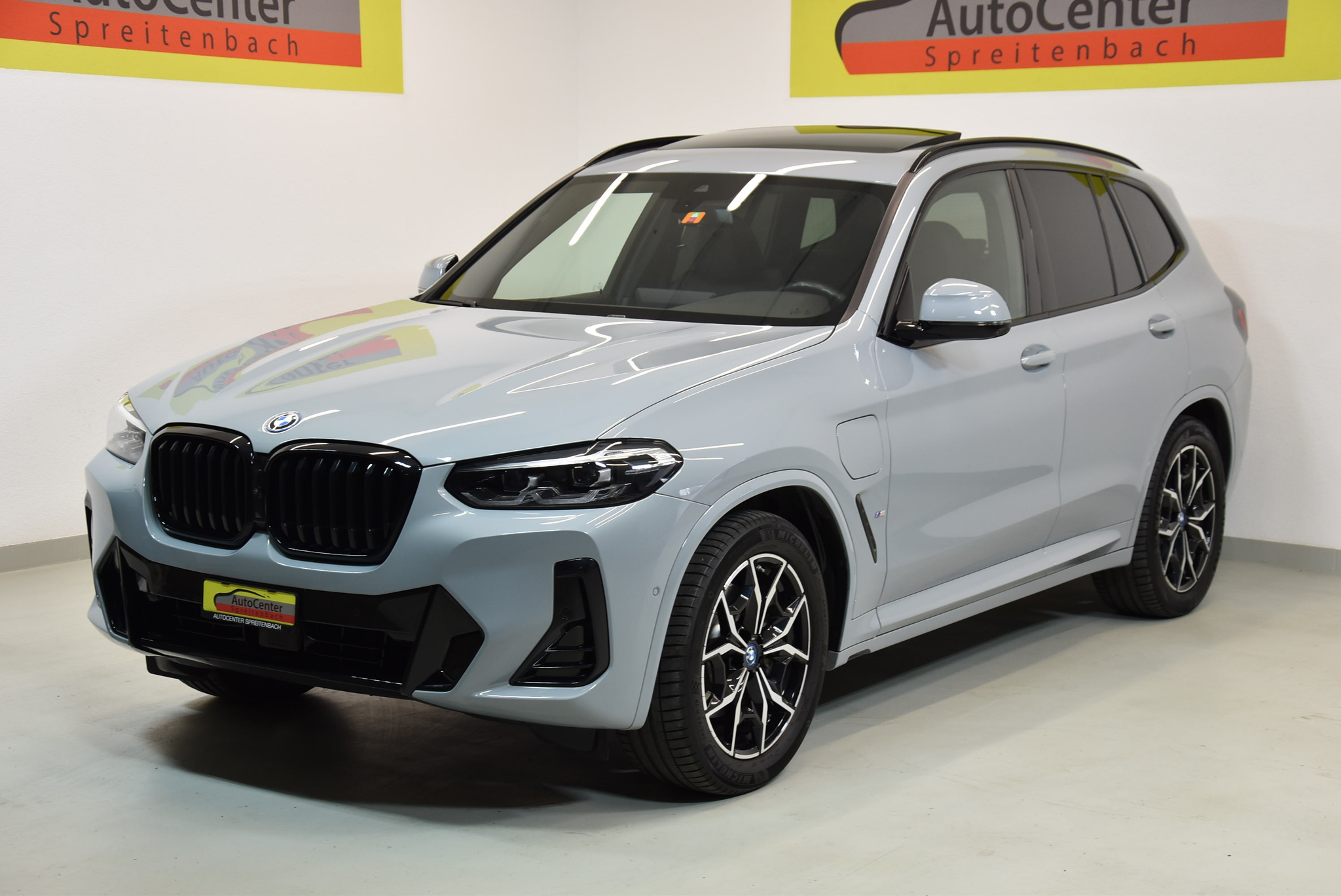 listing desktop thumbnail image 1