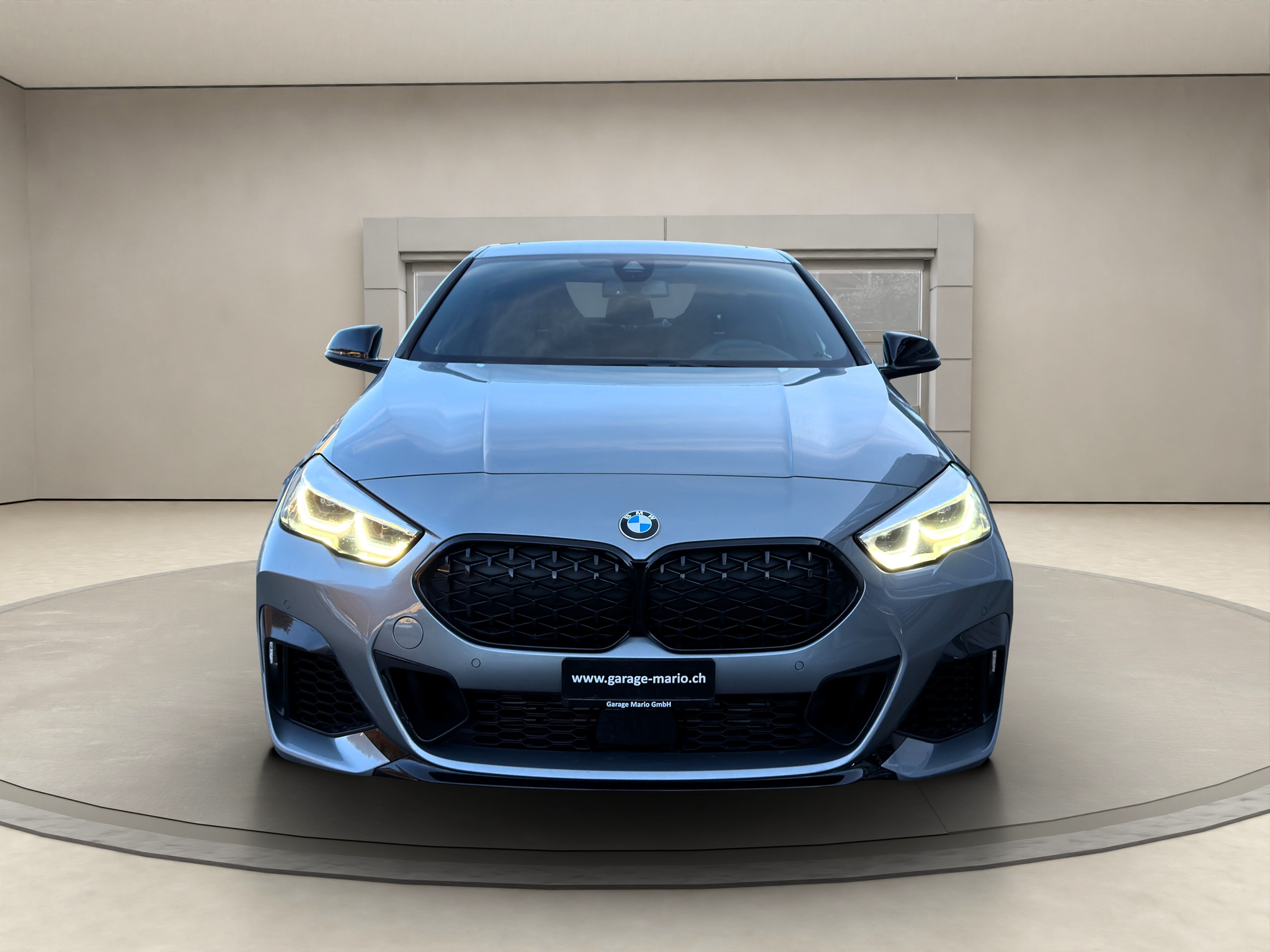 listing desktop thumbnail image 1