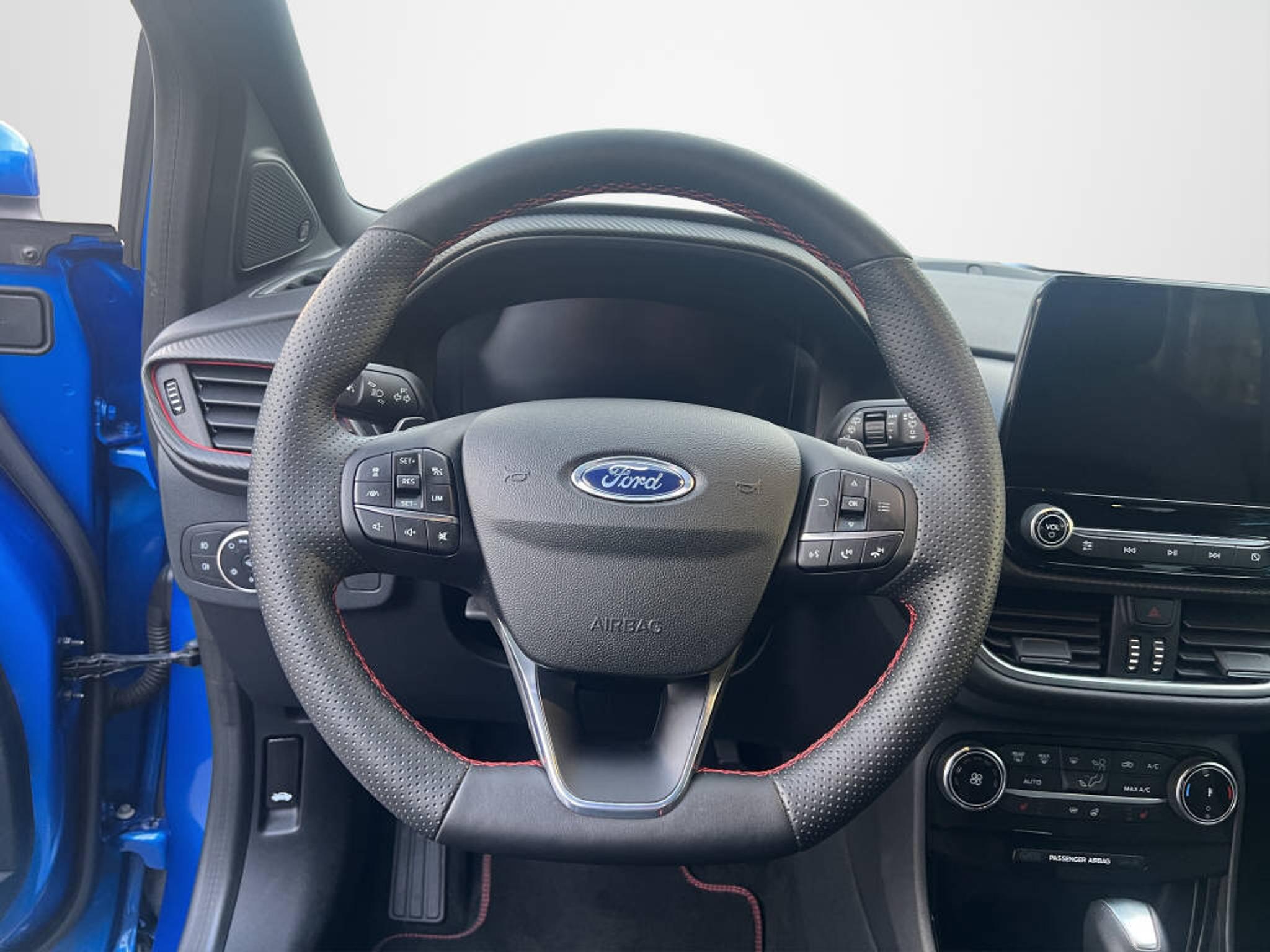 listing desktop thumbnail image 9