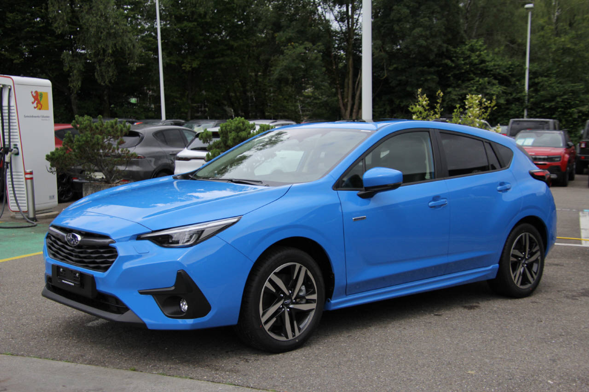 listing desktop thumbnail image 5