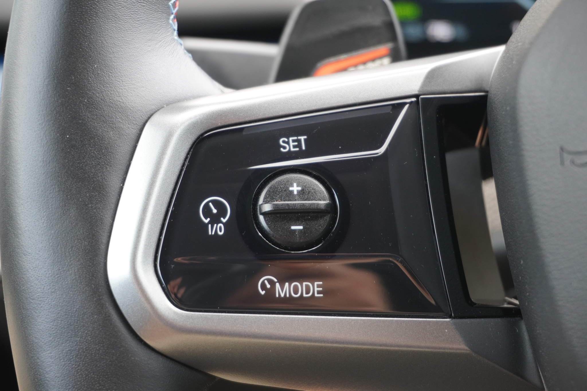 listing desktop thumbnail image 28