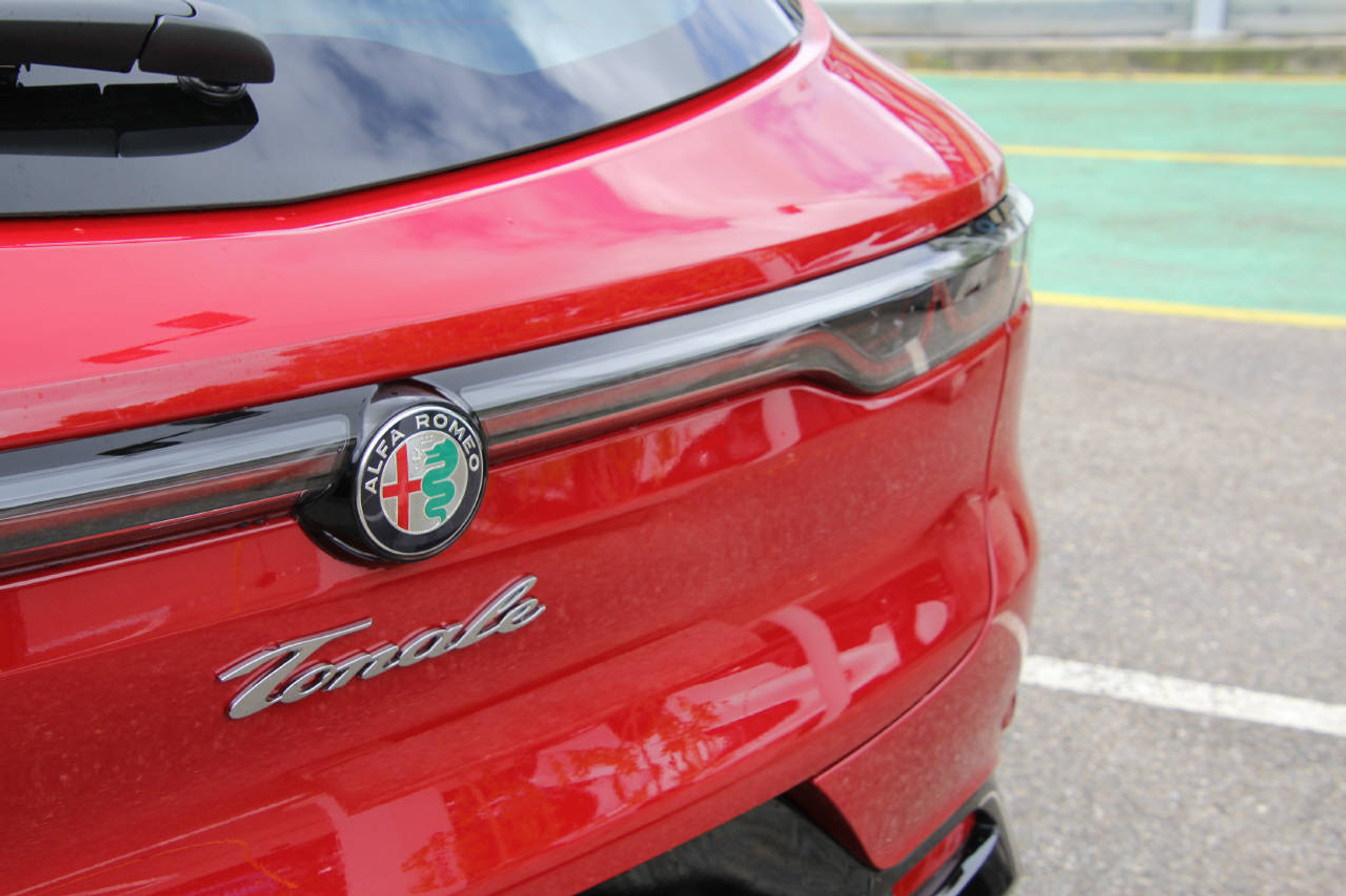 listing desktop thumbnail image 5