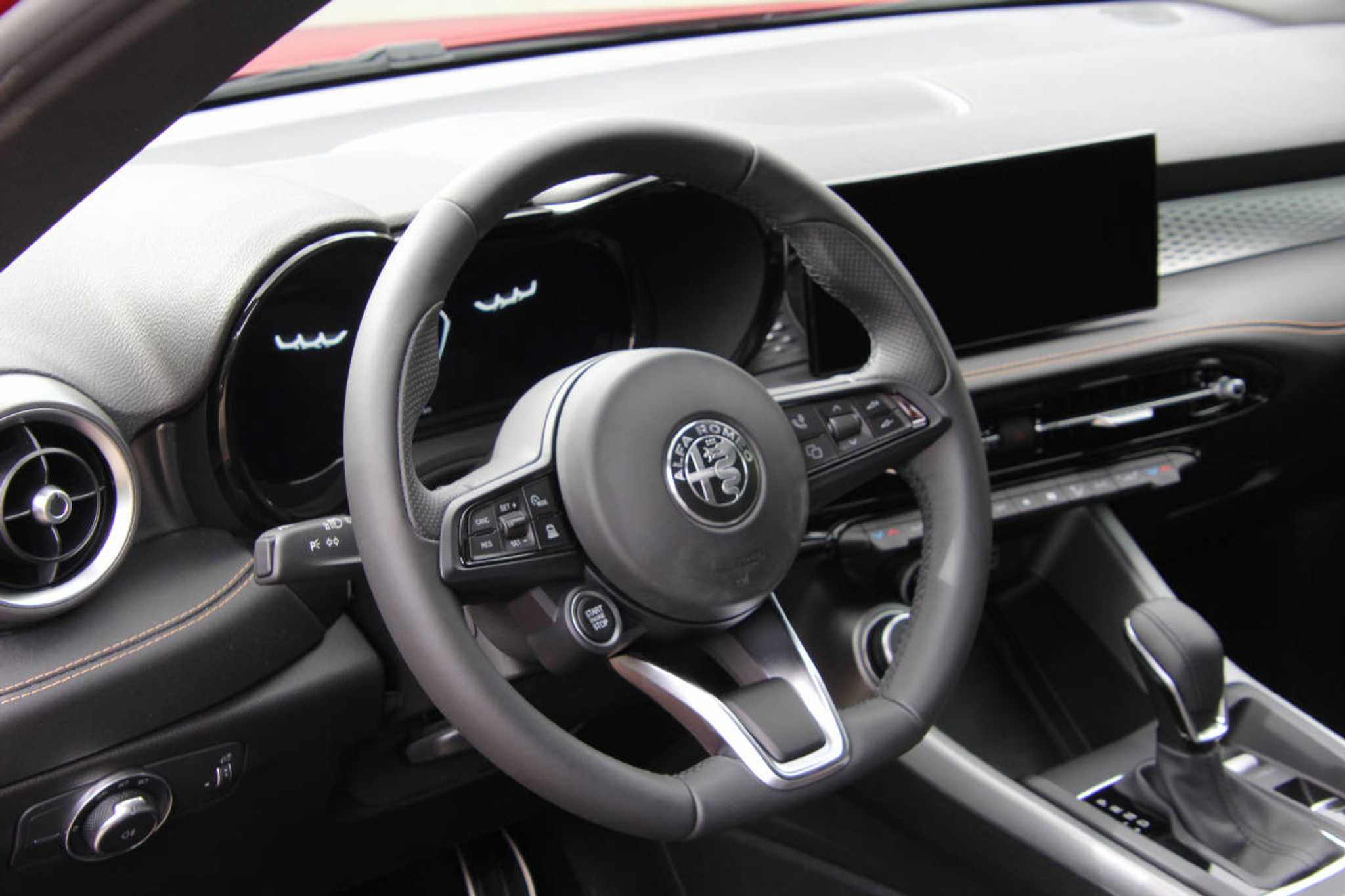 listing desktop thumbnail image 9