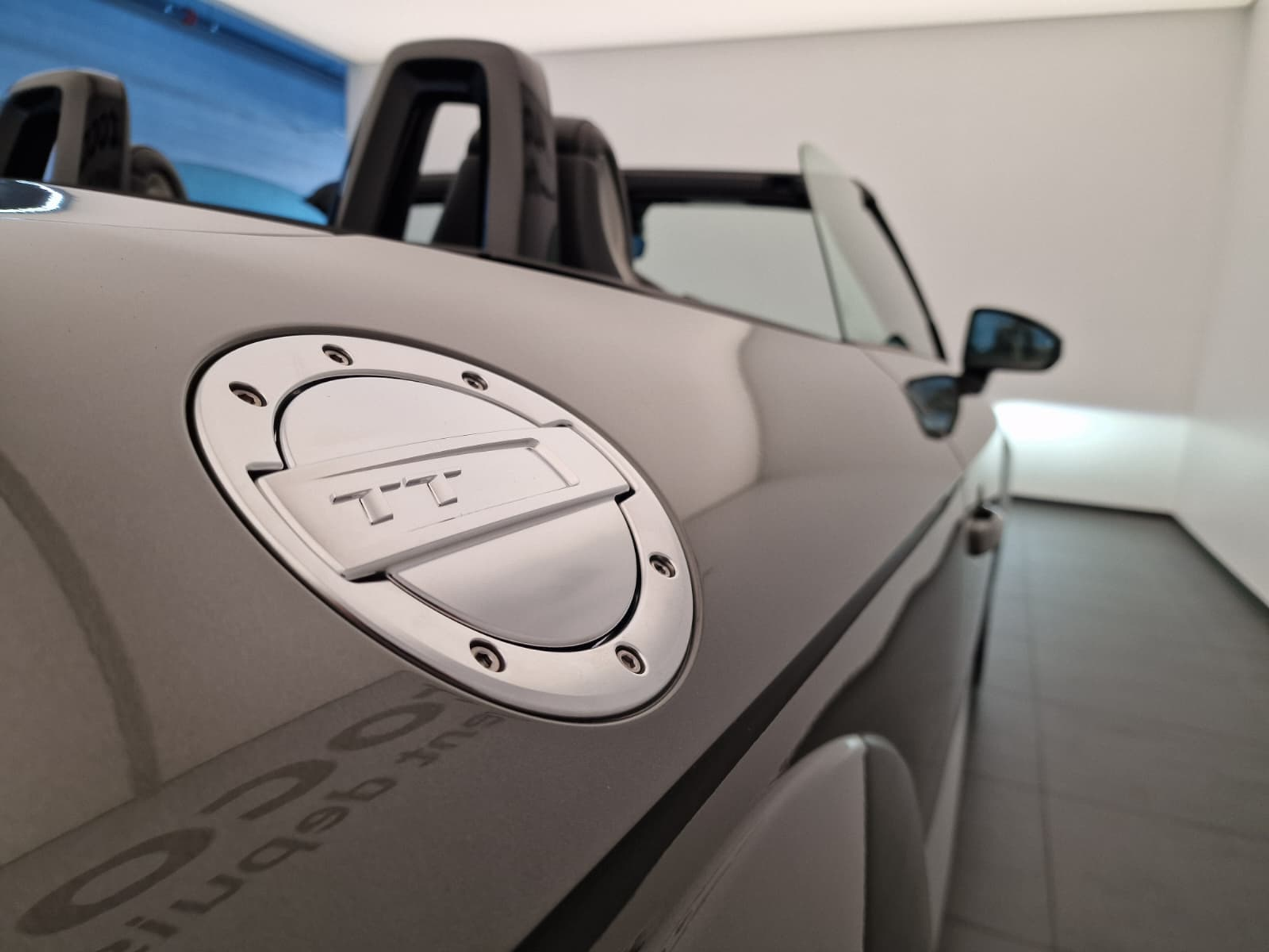 listing desktop thumbnail image 9