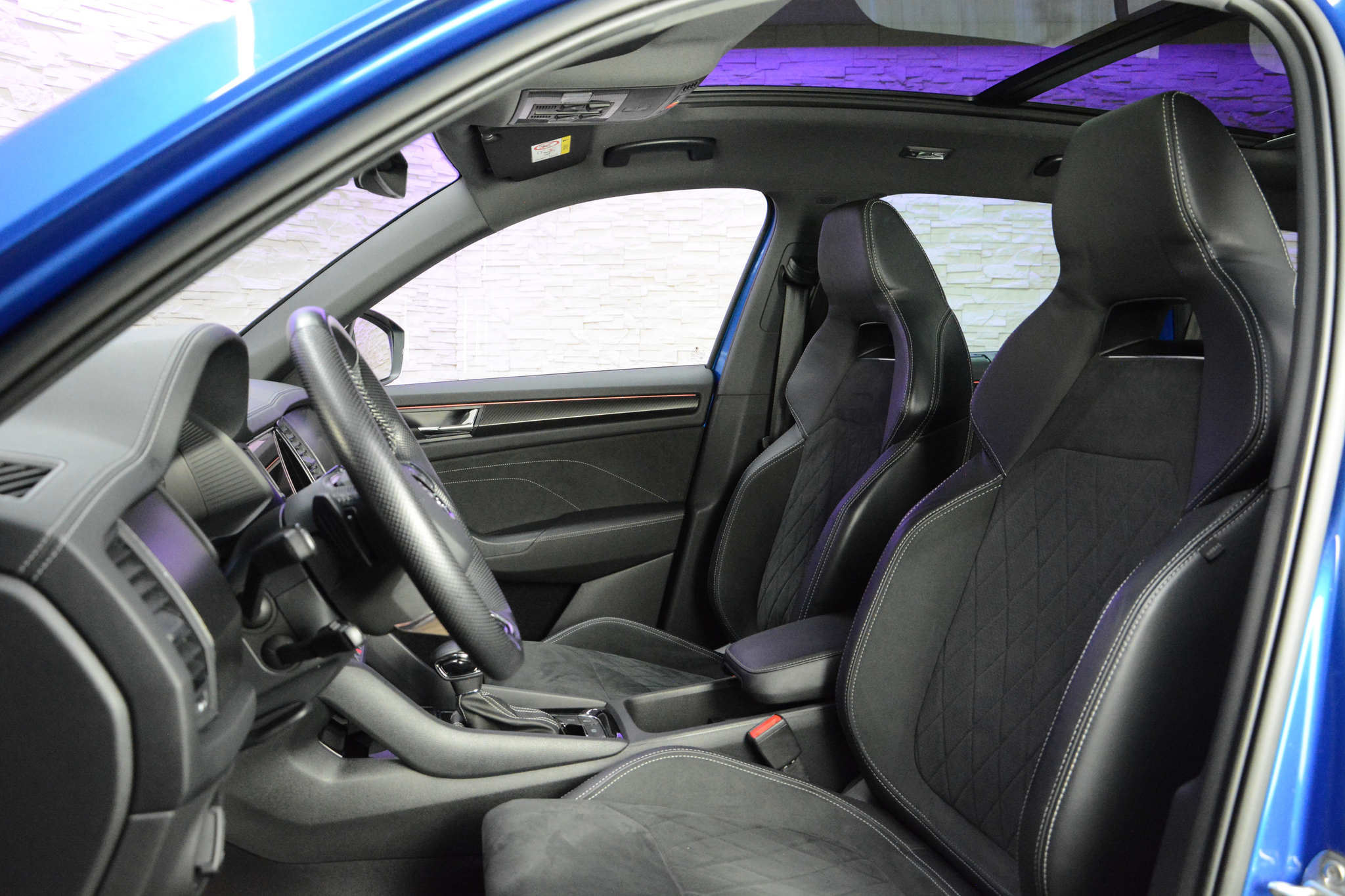 listing desktop thumbnail image 8