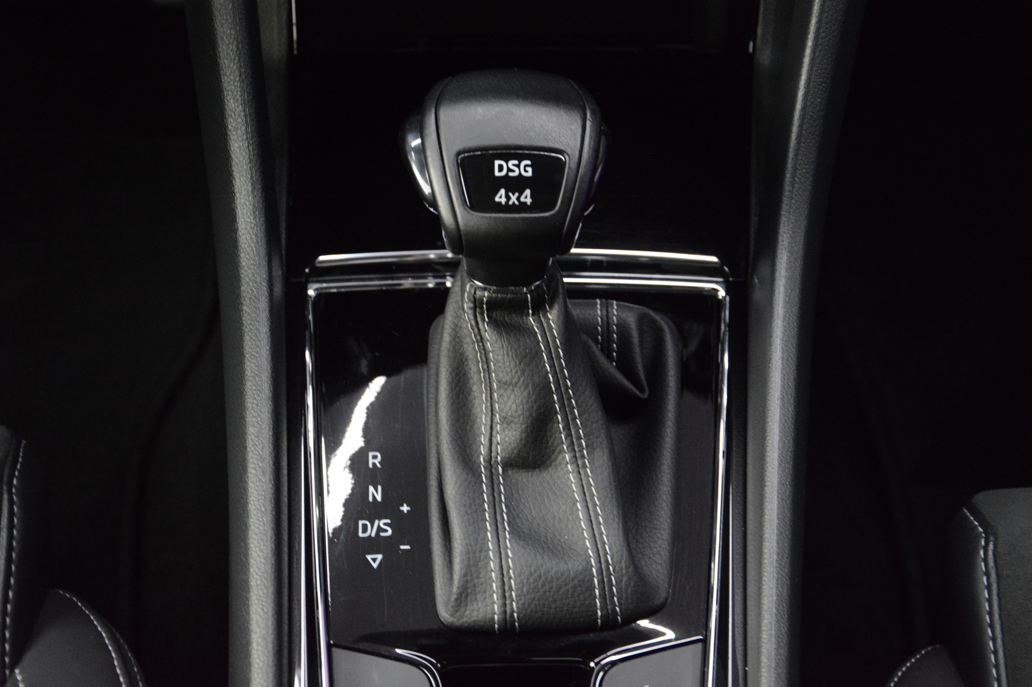 listing desktop thumbnail image 15