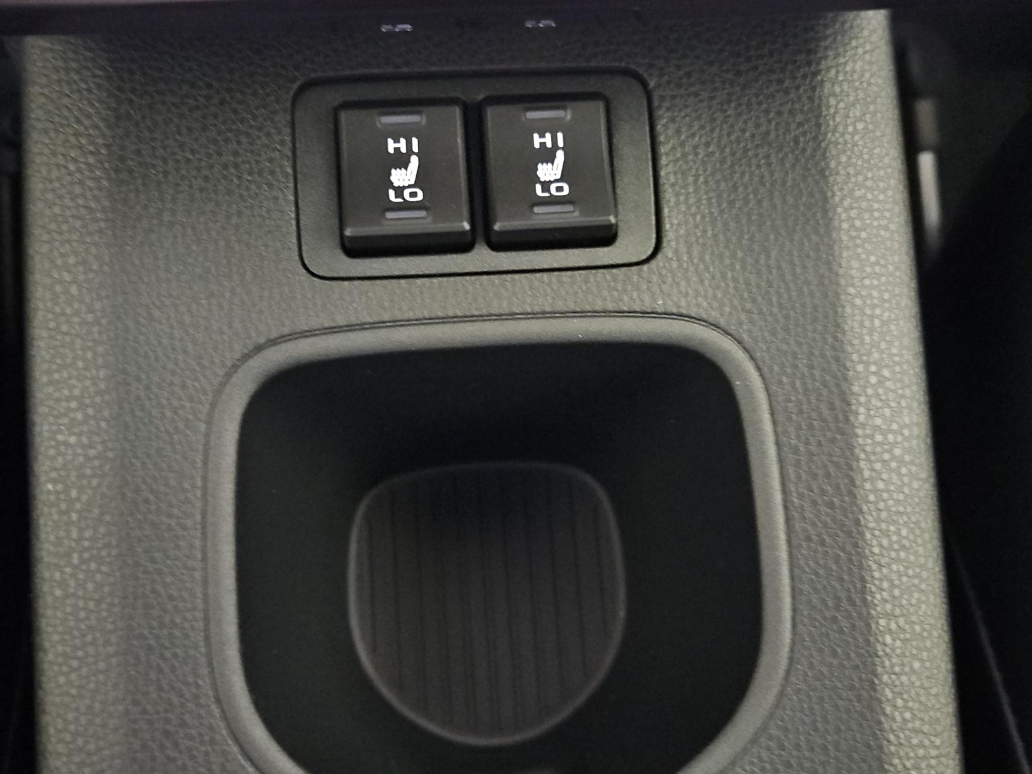 listing desktop thumbnail image 18