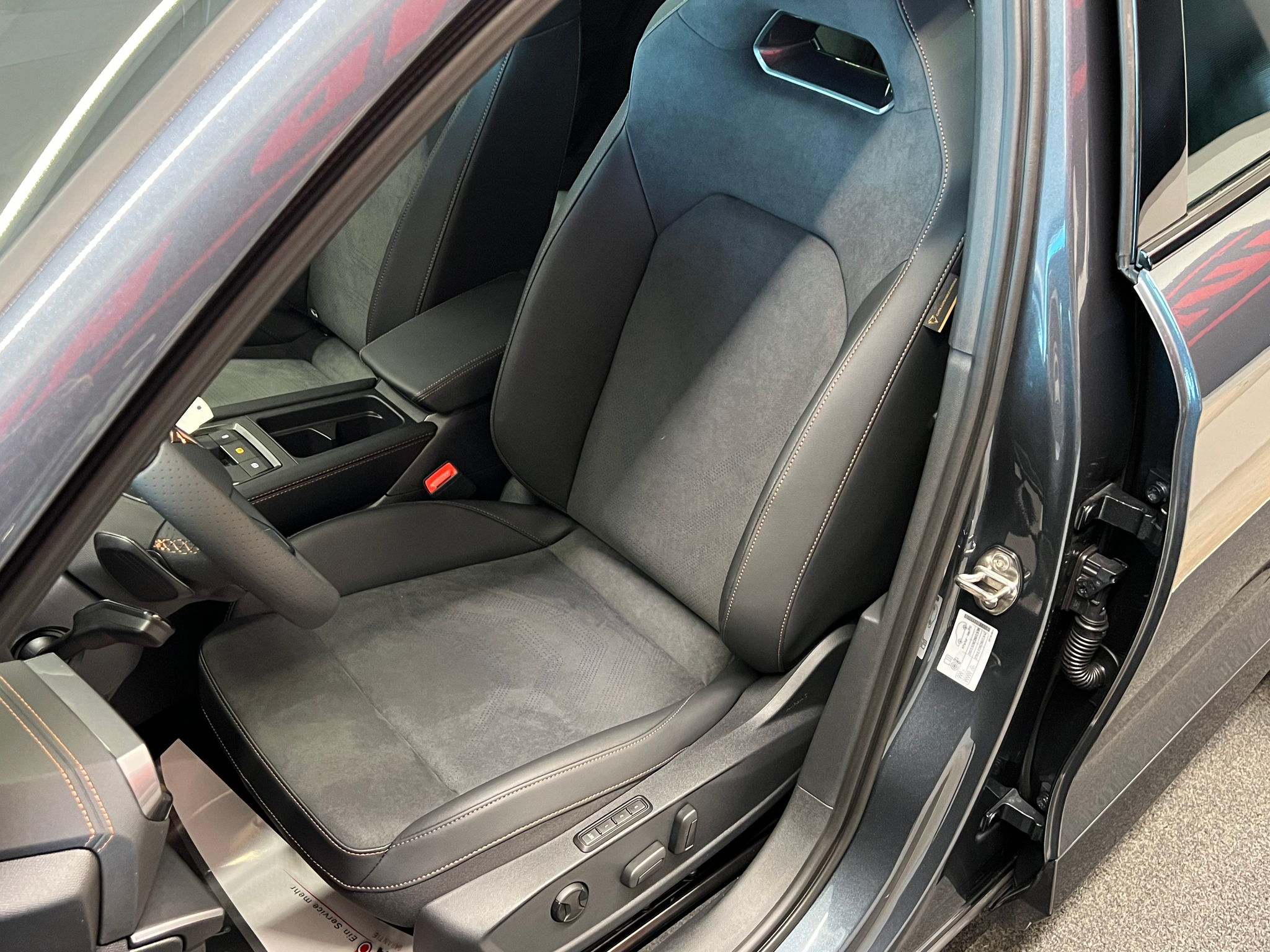 listing desktop thumbnail image 15