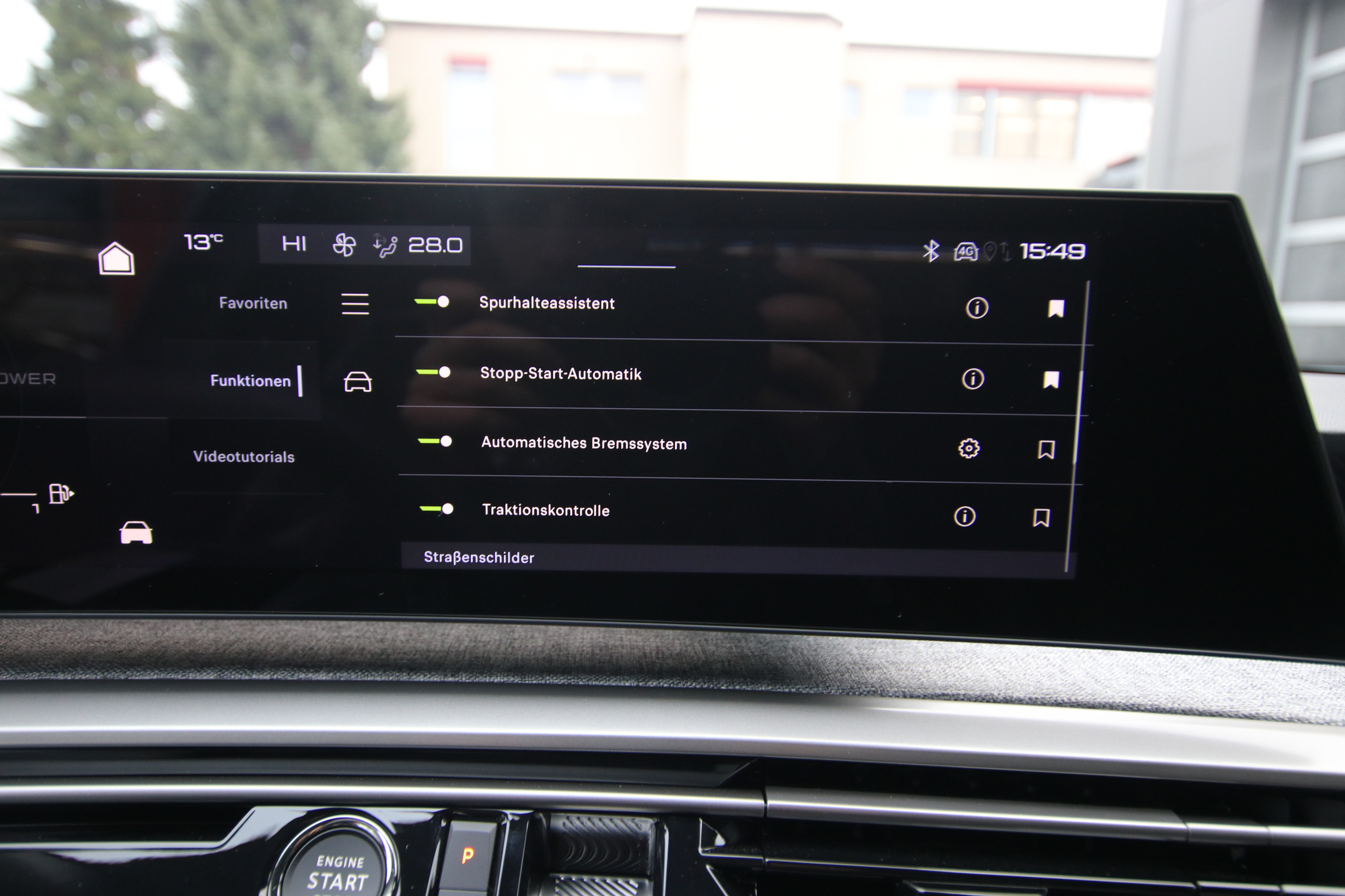 listing desktop thumbnail image 23