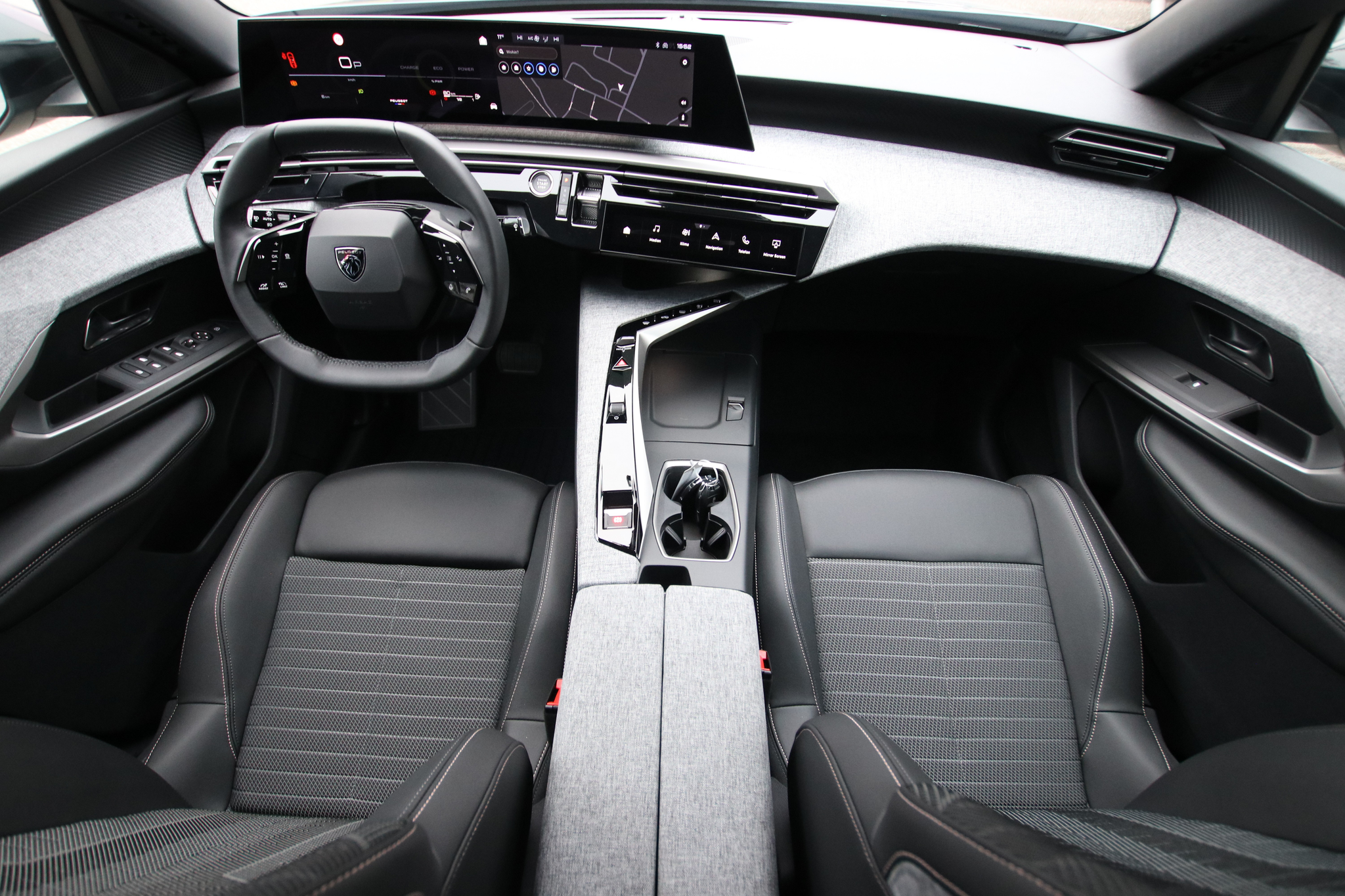 listing desktop thumbnail image 9