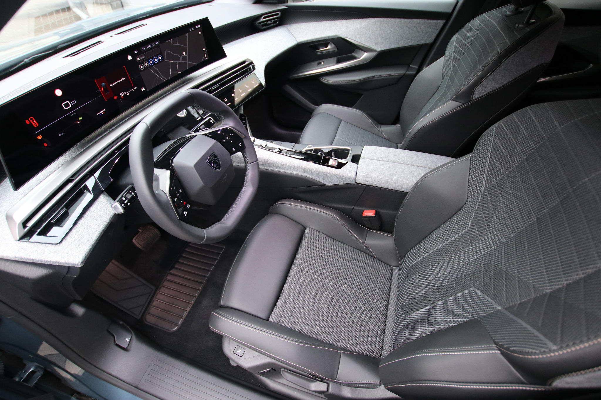 listing desktop thumbnail image 11