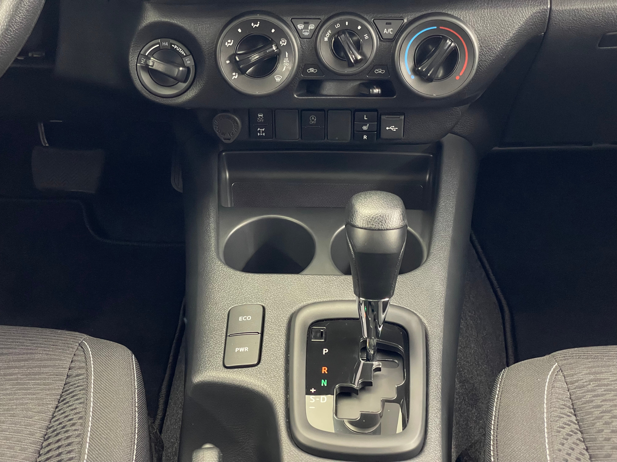 listing desktop thumbnail image 12