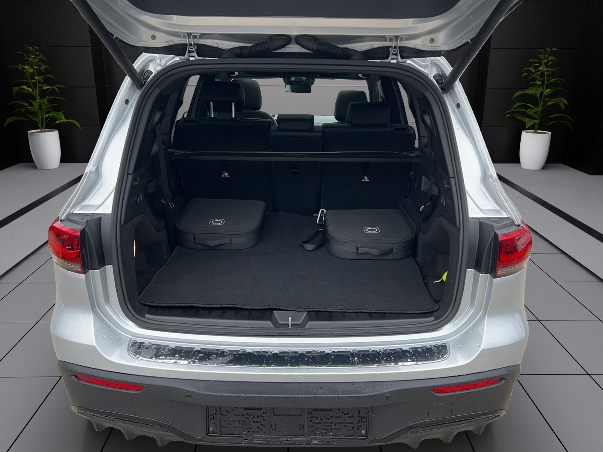 listing desktop thumbnail image 13