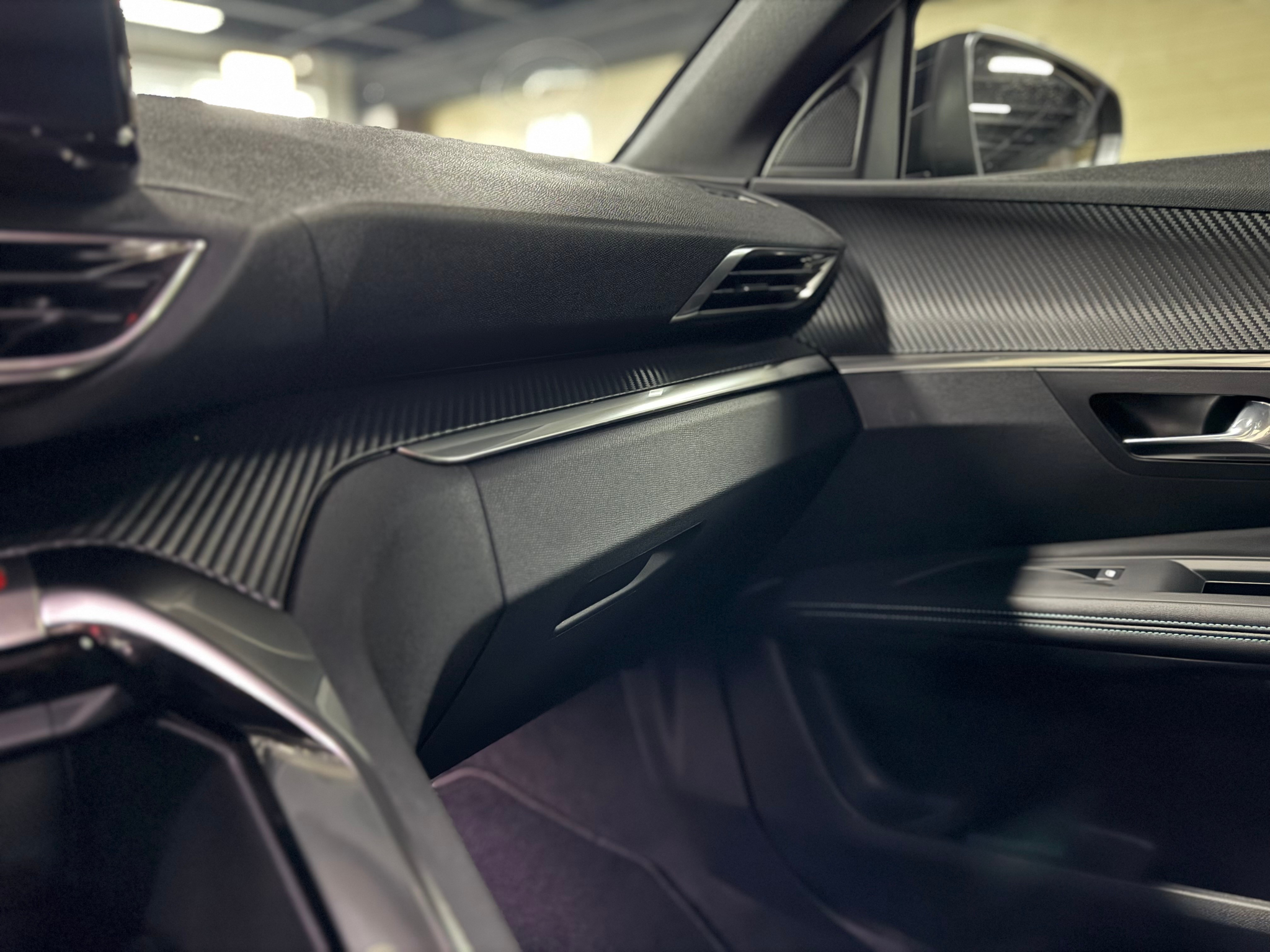 listing desktop thumbnail image 28