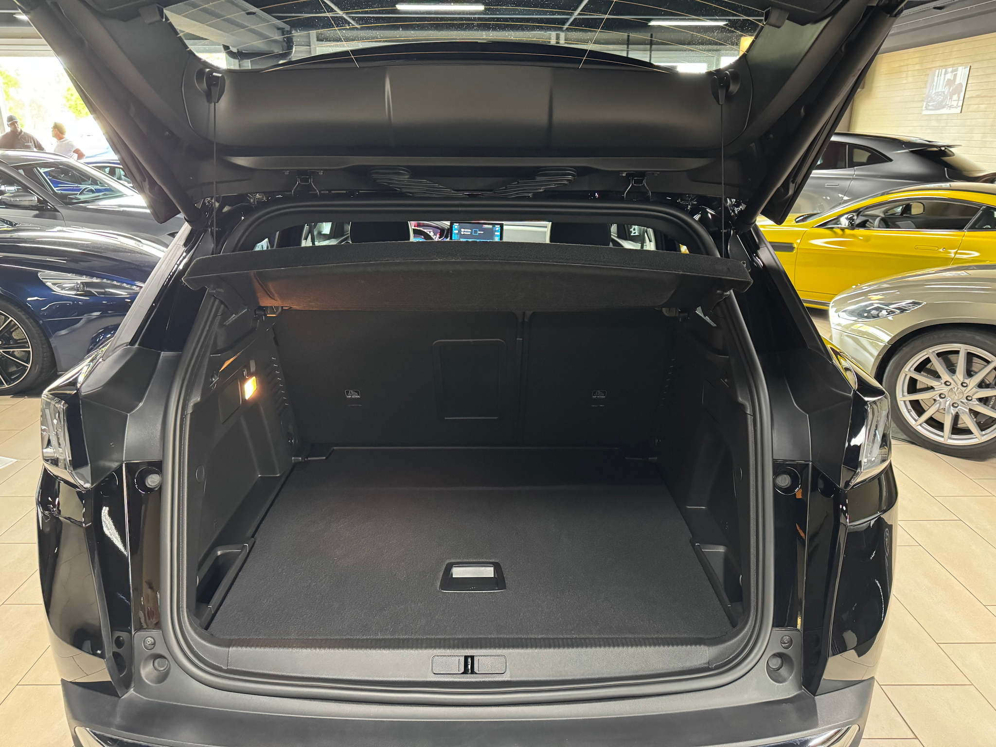 listing desktop thumbnail image 17