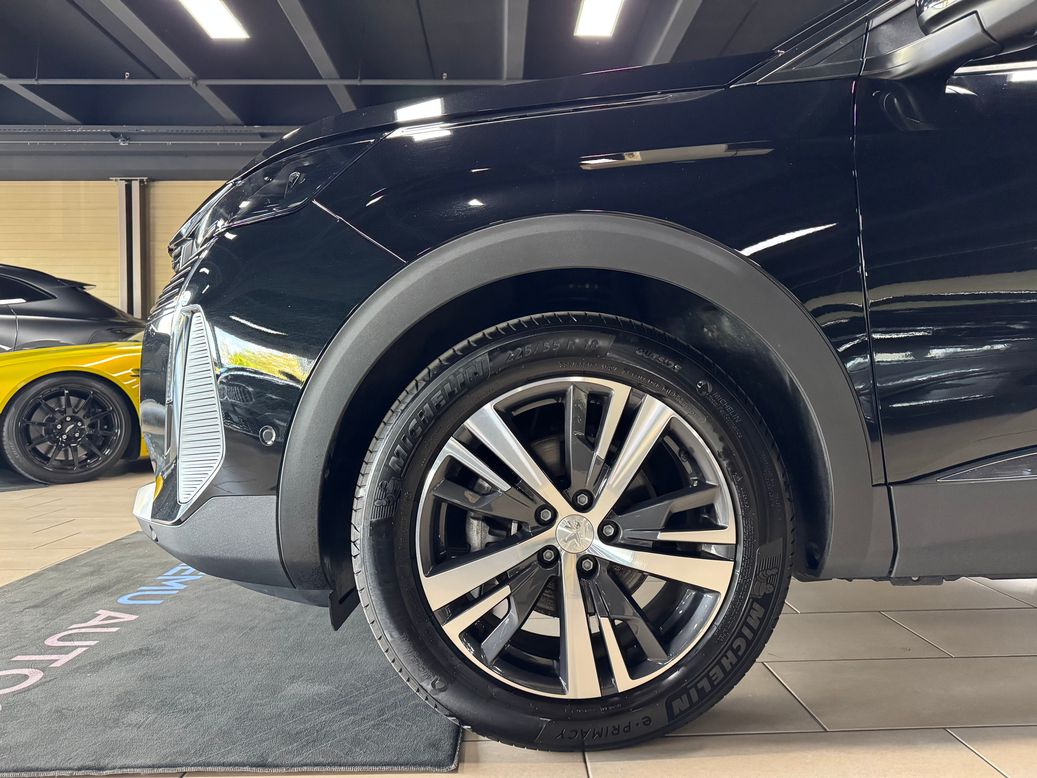 listing desktop thumbnail image 10