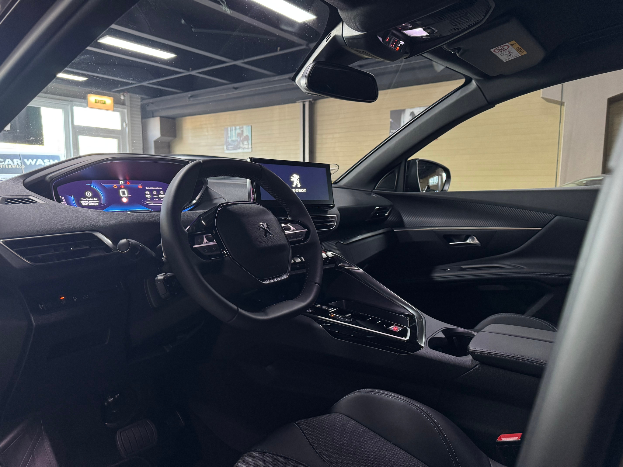 listing desktop thumbnail image 11