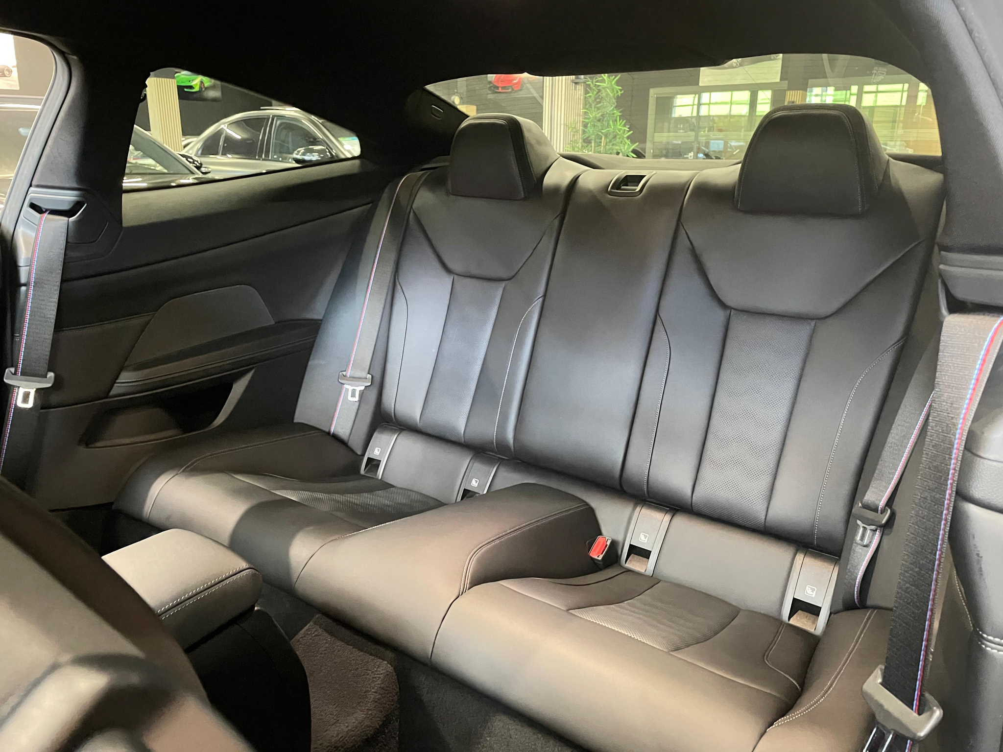 listing desktop thumbnail image 11