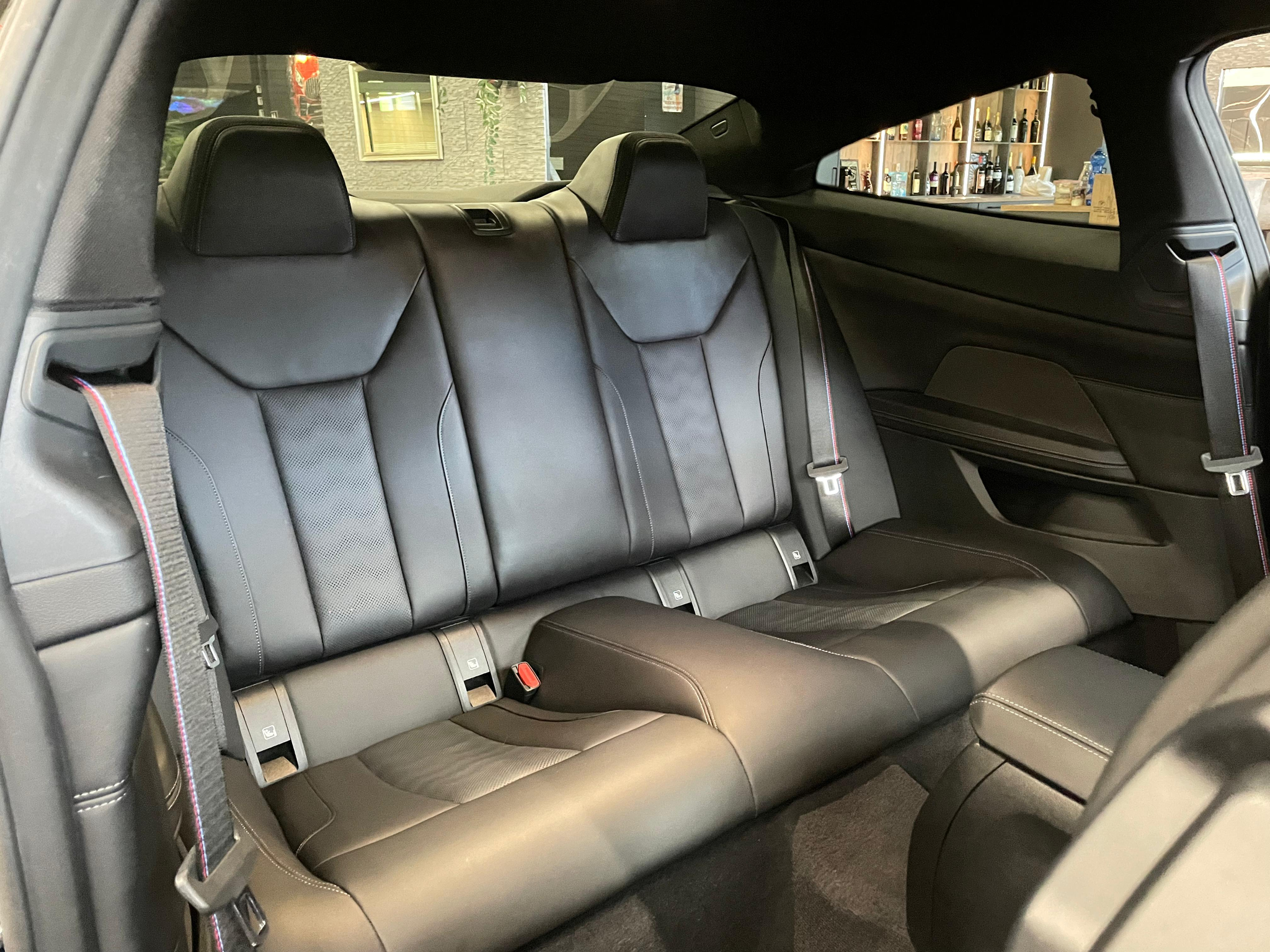 listing desktop thumbnail image 12